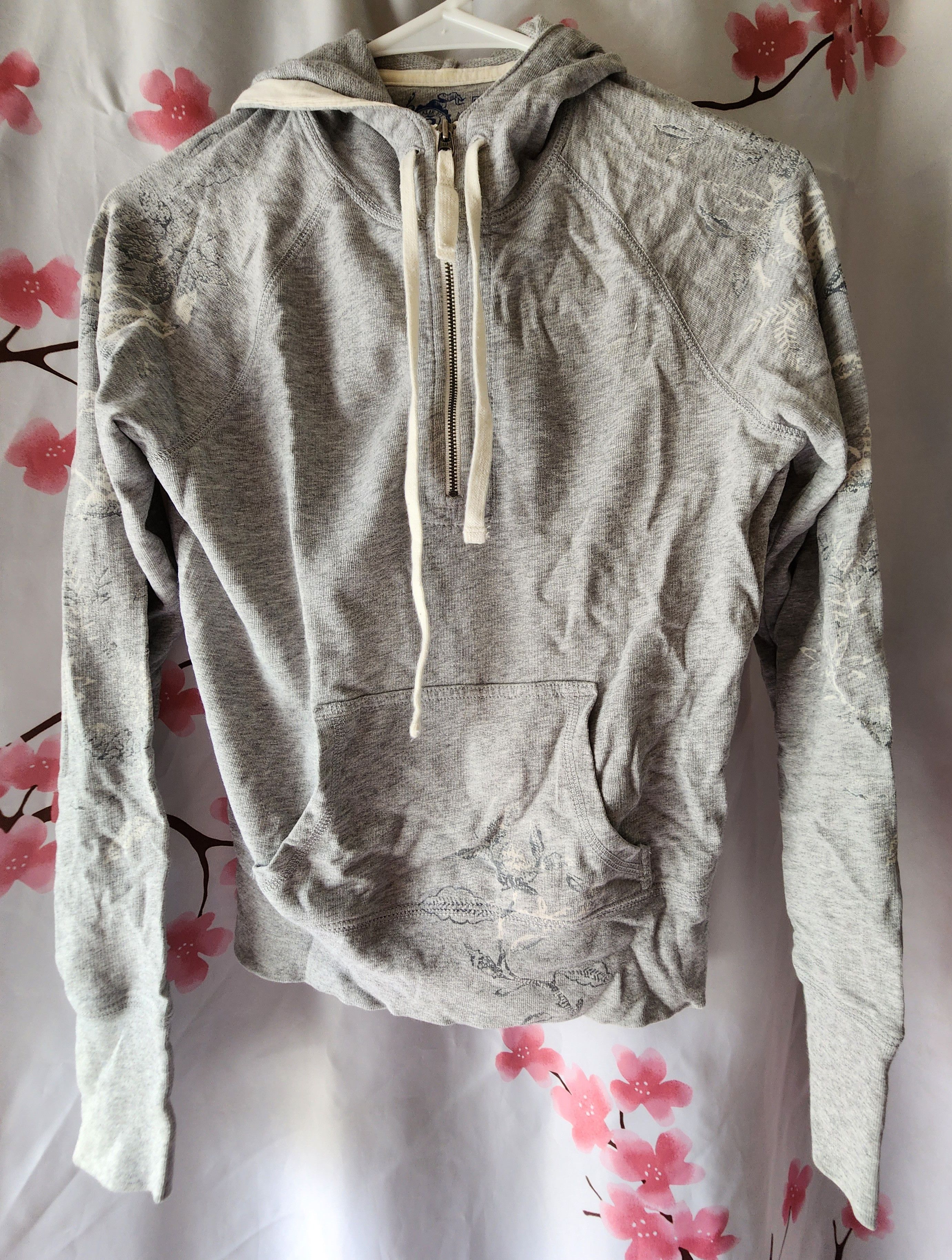 Gap GAP Women's Gray Half Zip Hoodie Floral Plants Size XS Size XS / US 0-2 / IT 36-38 - 1 Thumbnail