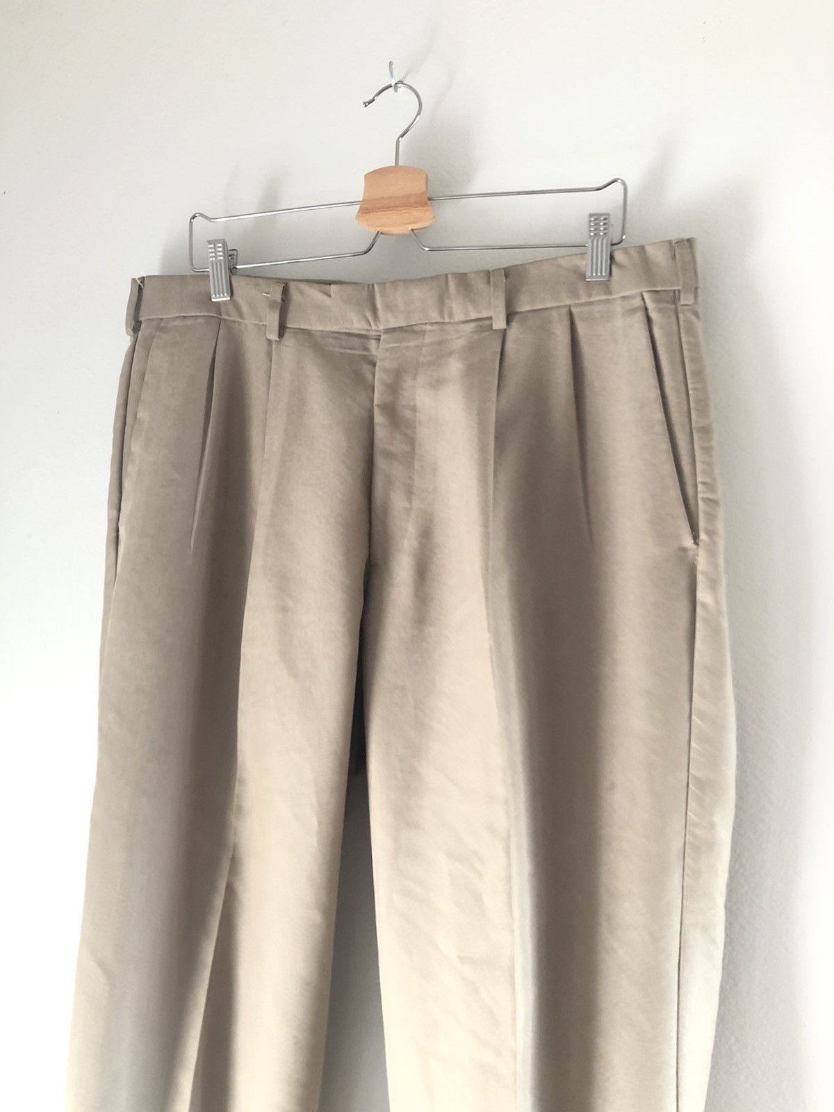 Dockers 36/30 Vintage Beige Dockers Lyocell Pleated Pants Trousers Size US 36 / EU 52 - 1 Thumbnail