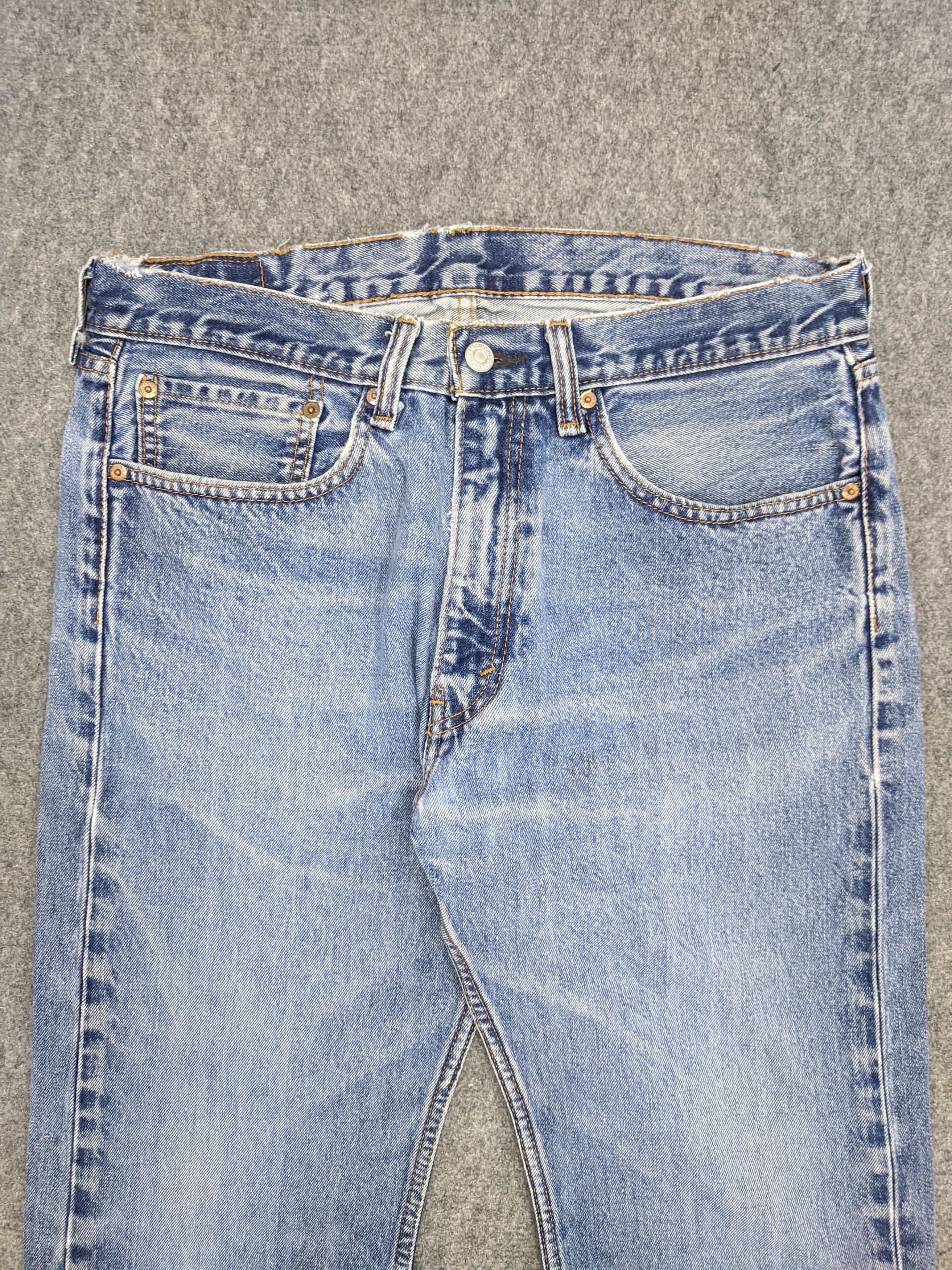 Levi's Vintage Levis 505 Light Wash Jeans DP0886 Size US 33 - 2 Thumbnail