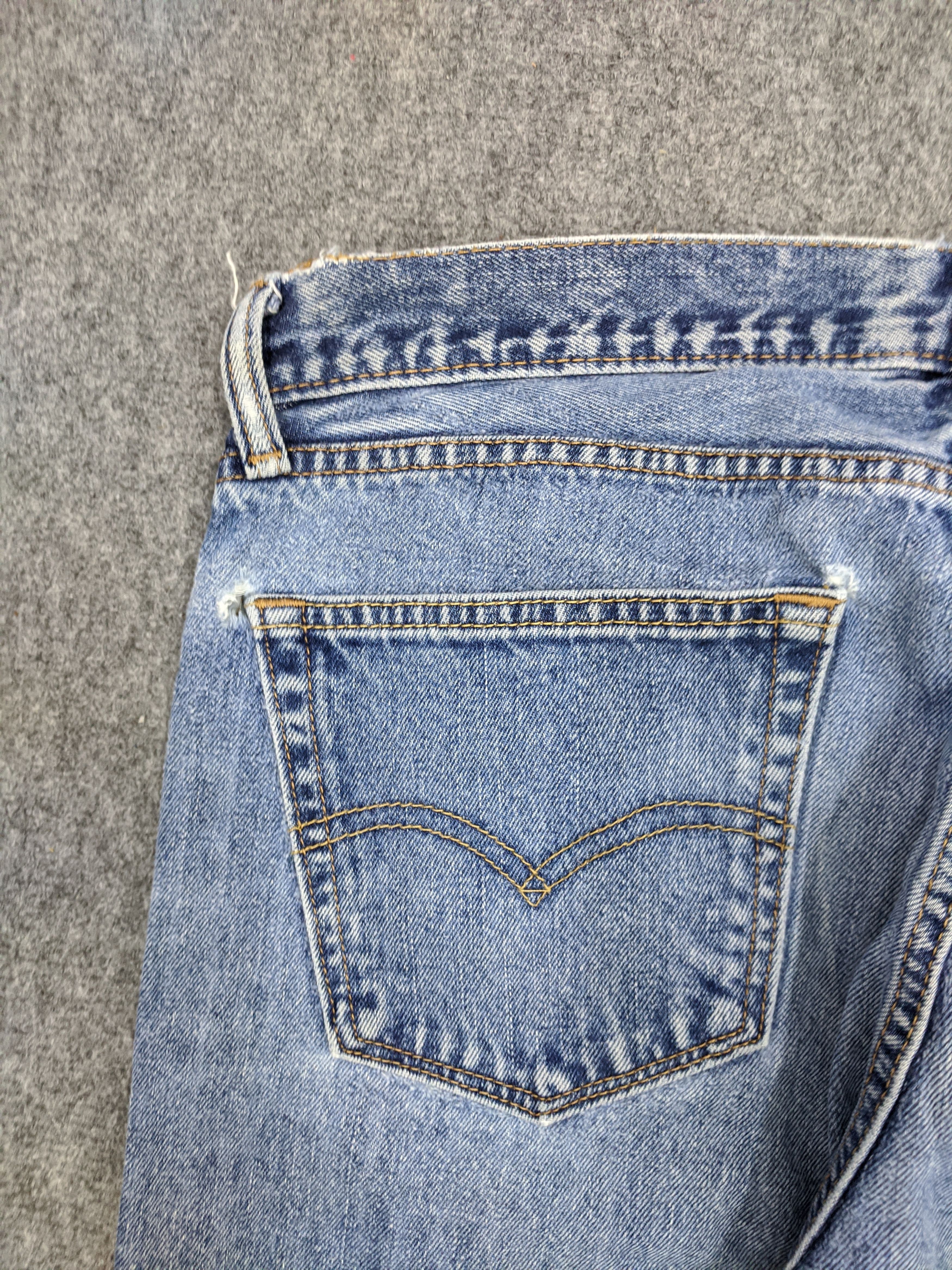 Levi's Vintage Levis 505 Light Wash Jeans DP0886 Size US 33 - 12 Thumbnail