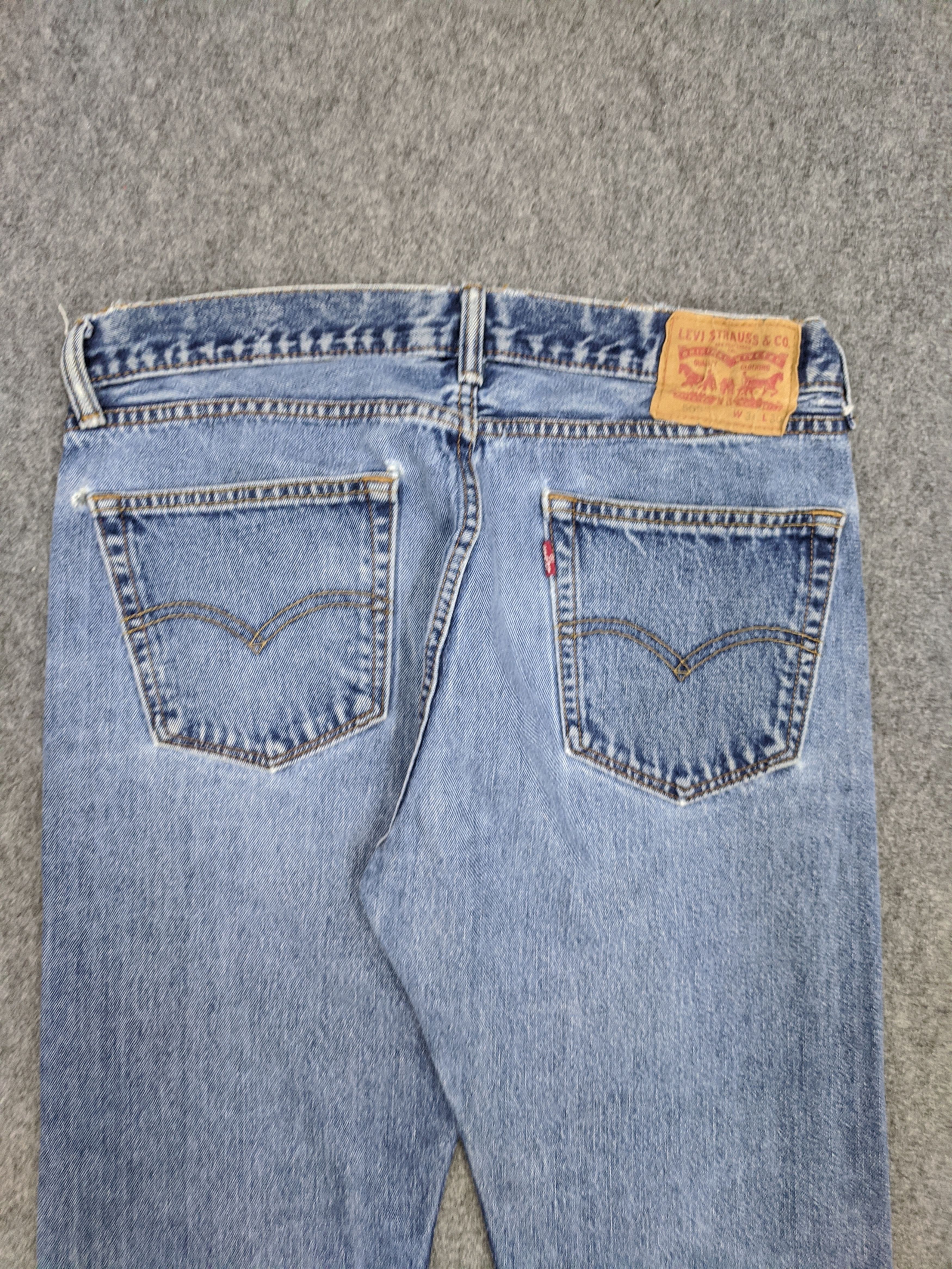 Levi's Vintage Levis 505 Light Wash Jeans DP0886 Size US 33 - 4 Thumbnail