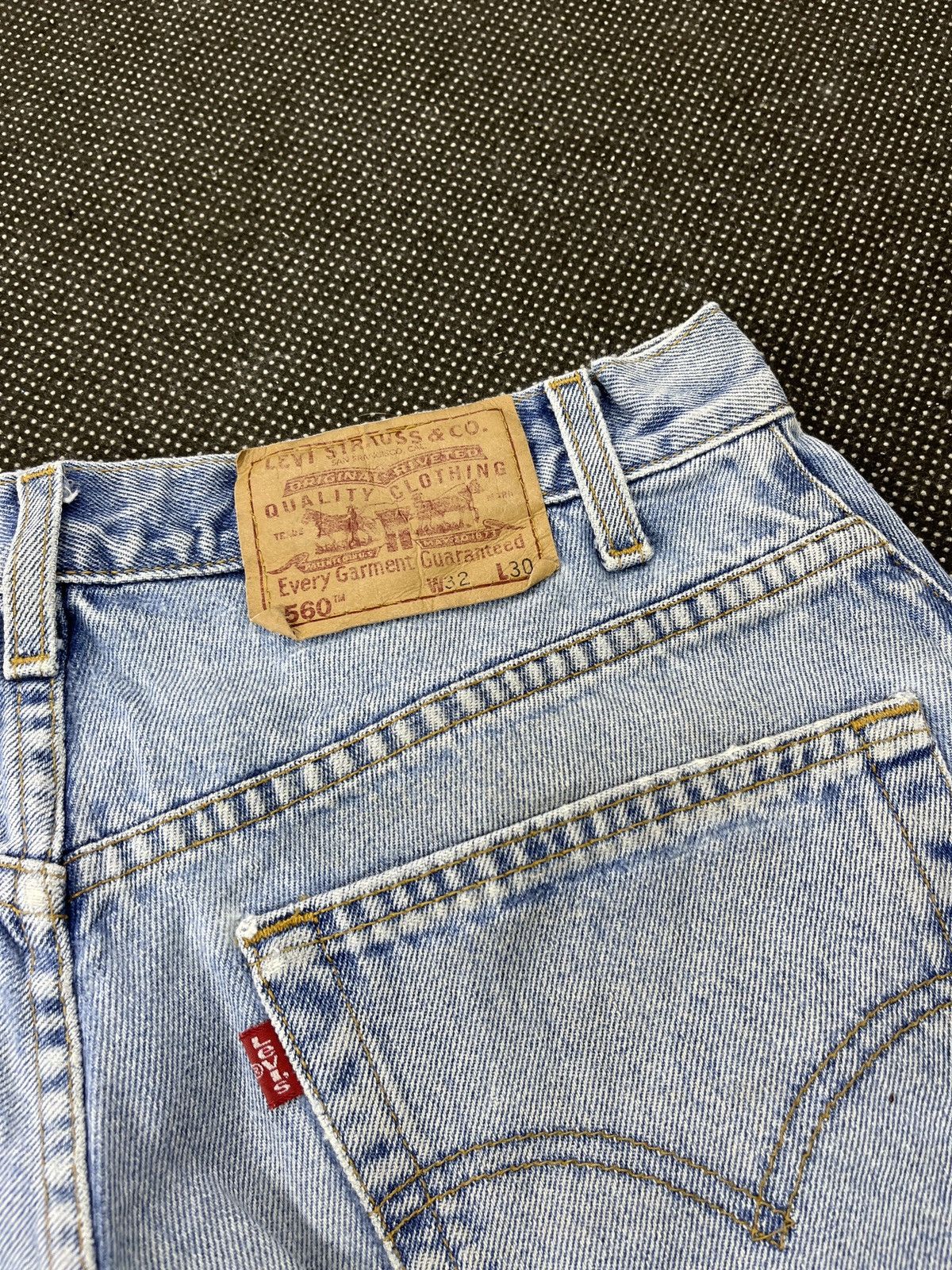 Levi's 90’s Vintage Levis 560 Light Wash Jeans - J529 Size US 32 / EU 48 - 10 Thumbnail