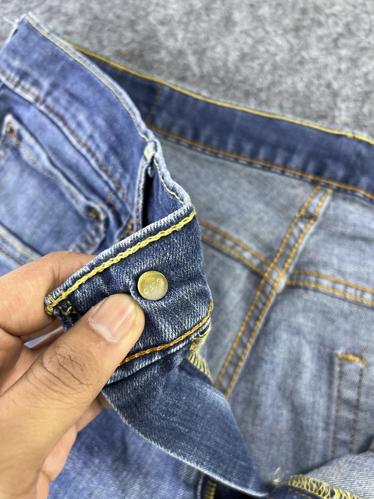 Levi's Vintage Levis 527 Mini Flare Jeans - J842 Size US 36 / EU 52 - 7 Thumbnail