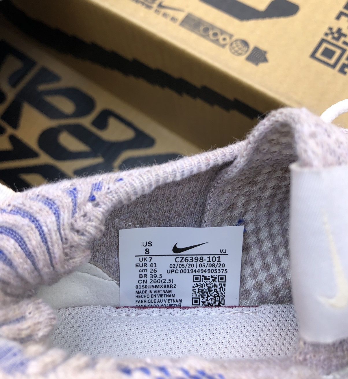 Nike Nike Space Hippie 04 Men's Shoes Size US 7 / EU 40 - 18 Thumbnail