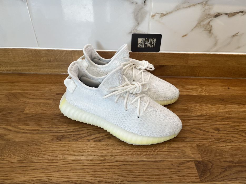 Adidas Adidas Yeezy Boost 350 v2 white UK6.5 / US7 / EU40 - CP9366