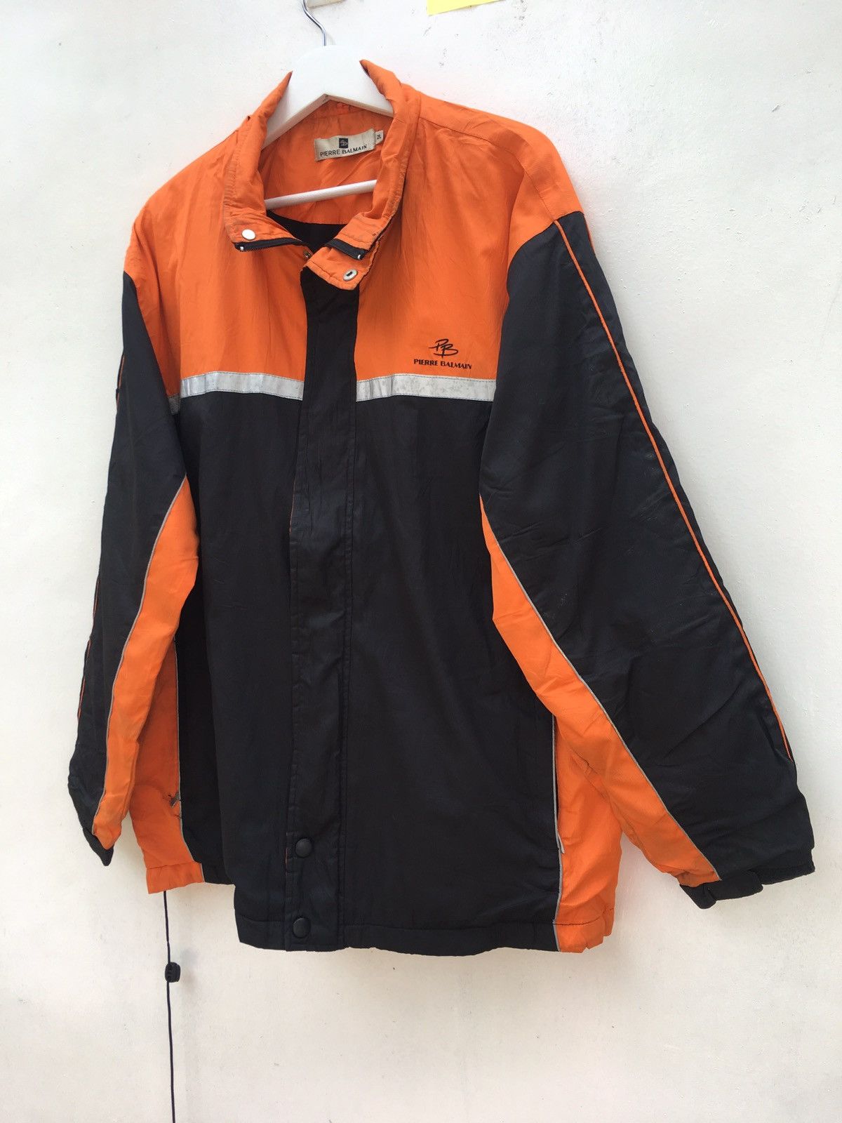 Pierre Balmain Pierre Balmain Windbreaker/ Rain Coat Size US XL / EU 56 / 4 - 3 Thumbnail