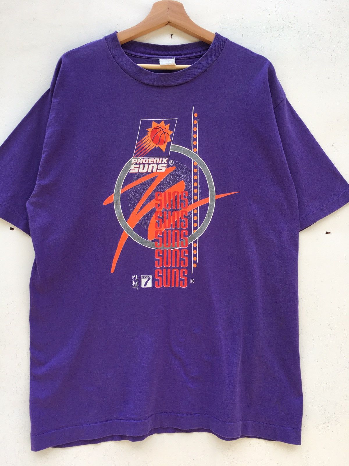 NBA Vintage 90s NBA Phoenix Suns Logo 7 Tshirt Size US L / EU 52-54 / 3 - 5 Thumbnail