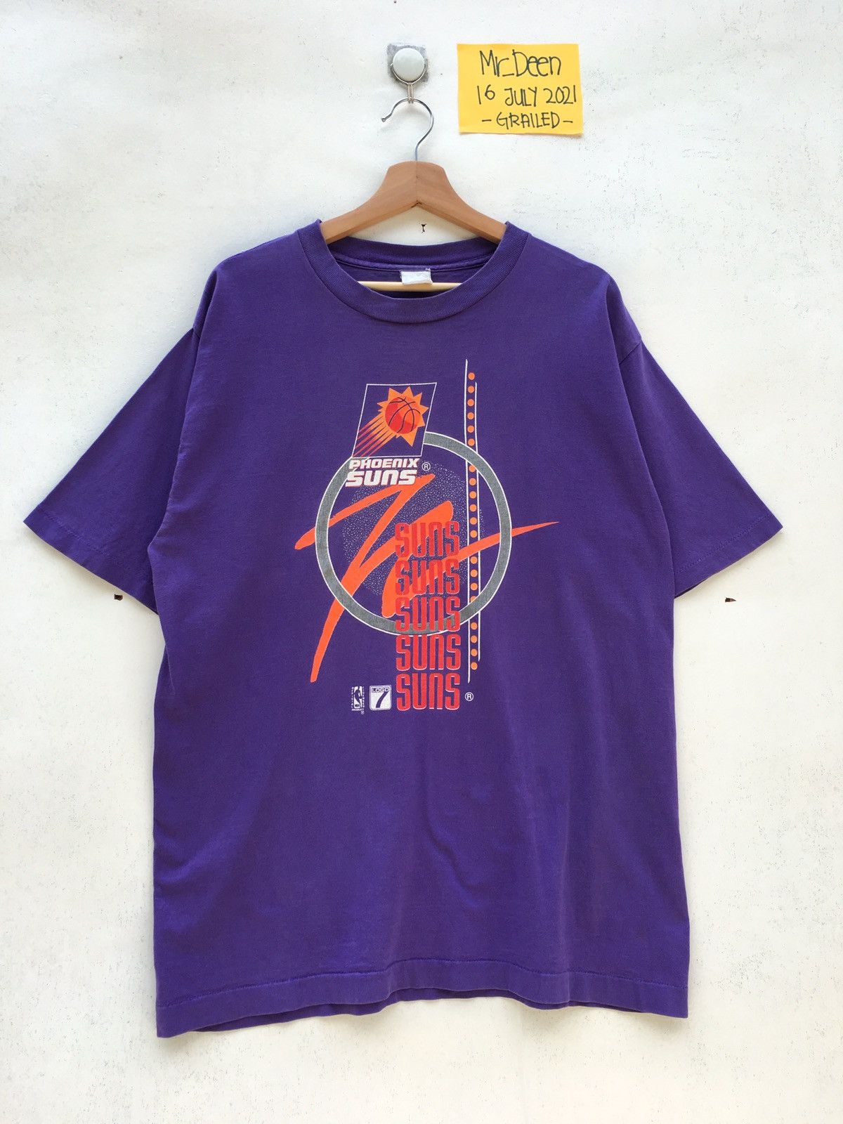 NBA Vintage 90s NBA Phoenix Suns Logo 7 Tshirt Size US L / EU 52-54 / 3 - 2 Thumbnail