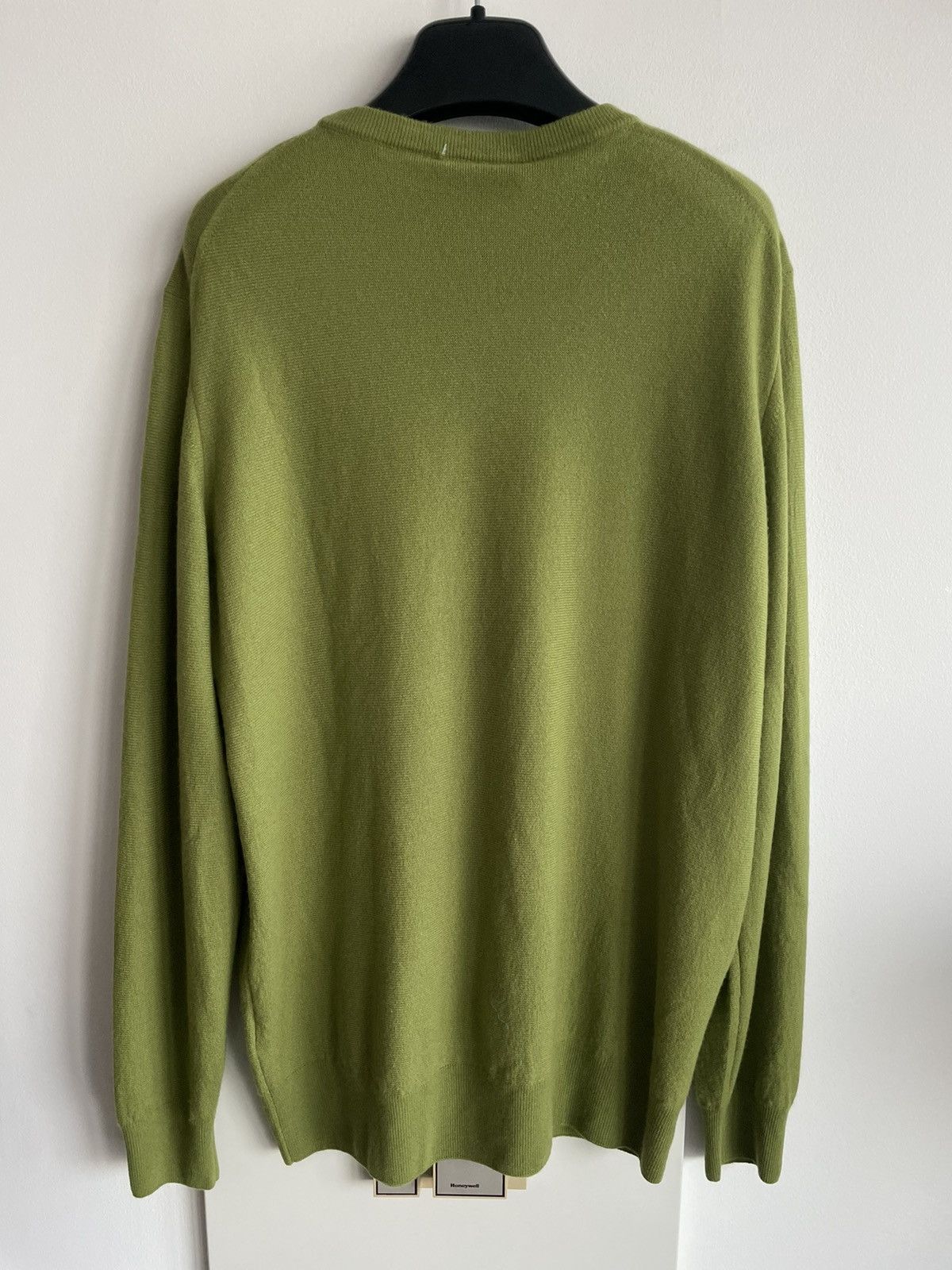 Loro Piana $1,650 Value Brand NEW Classic Pure Baby Cashmere Sweater Size US L / EU 52-54 / 3 - 2 Thumbnail