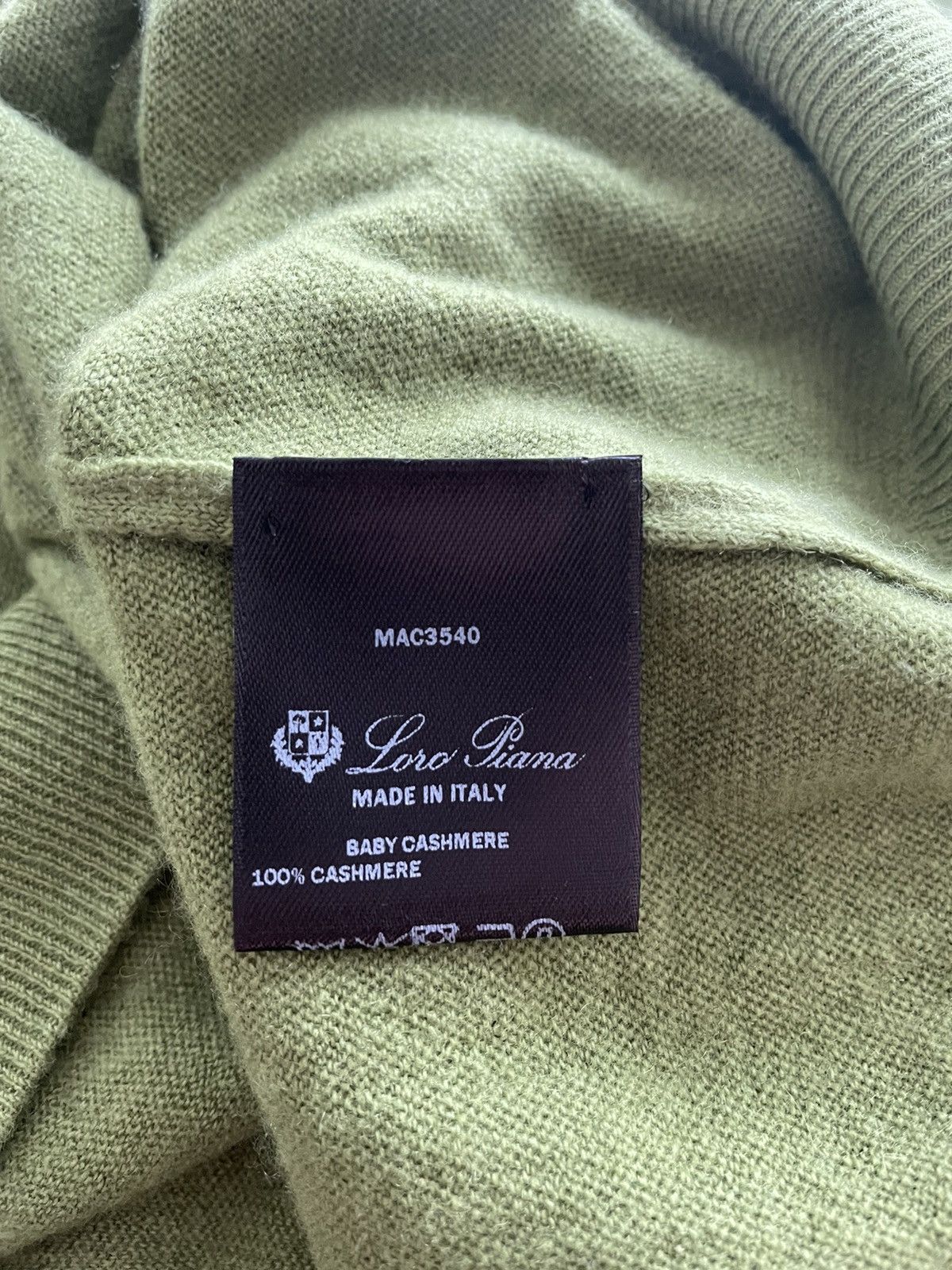 Loro Piana $1,650 Value Brand NEW Classic Pure Baby Cashmere Sweater Size US L / EU 52-54 / 3 - 10 Thumbnail