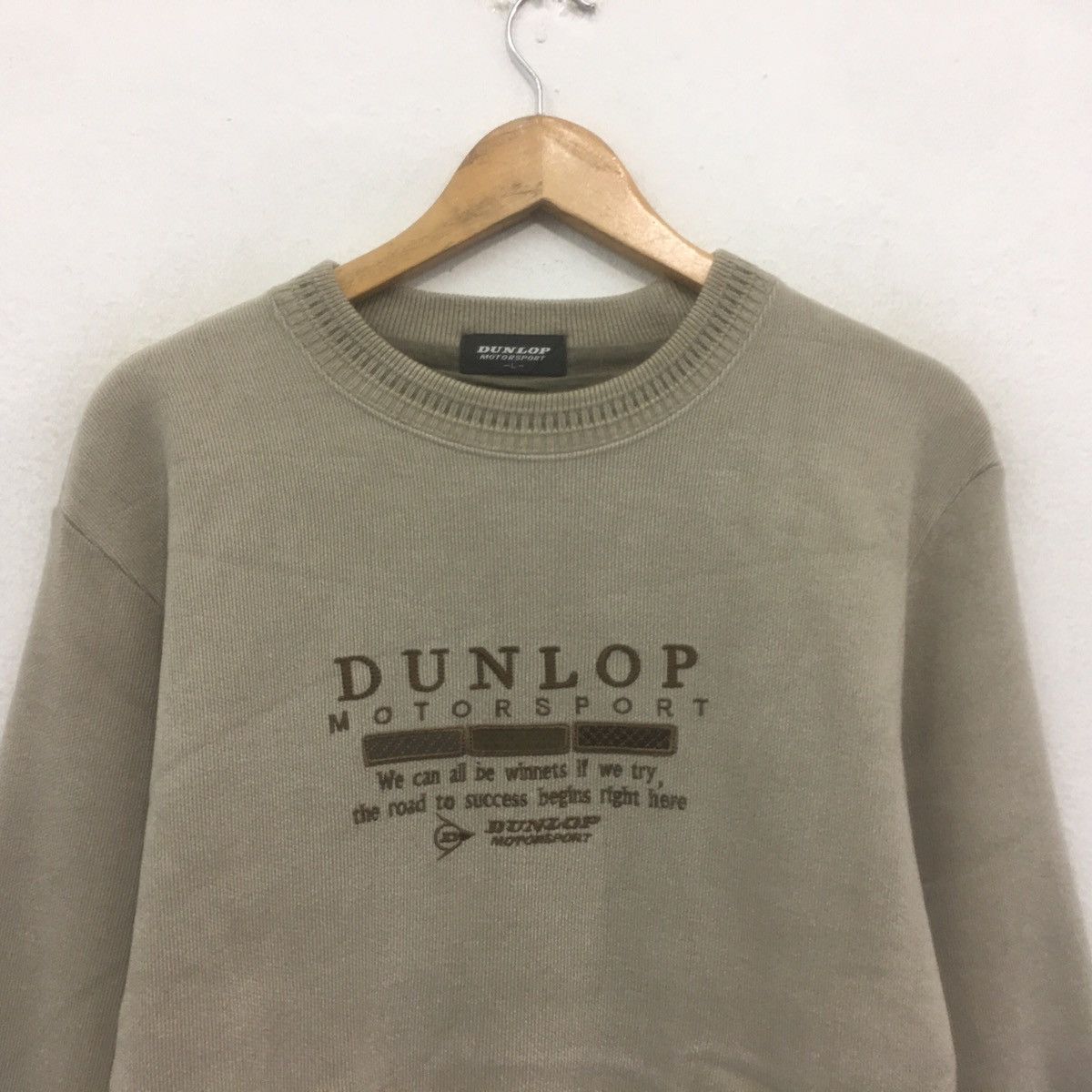 Dunlop × Sports Specialties Vintage DUNLOP Motorsport Sweatshirt Crewneck Embroidery Size US M / EU 48-50 / 2 - 2 Thumbnail