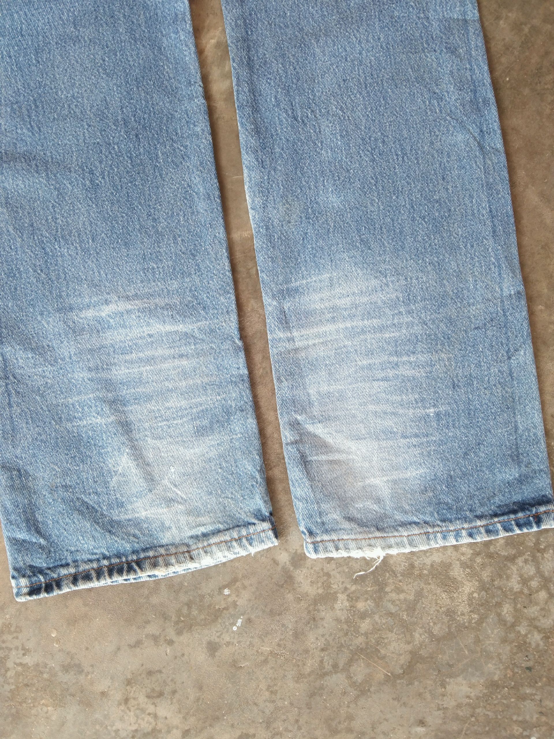 Levi's 80s Vintage Levi's 501 Made In USA Light Wash Jeans 32x35 Size US 32 / EU 48 - 3 Thumbnail