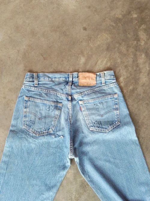 Levi's 80s Vintage Levi's 501 Made In USA Light Wash Jeans 32x35 Size US 32 / EU 48 - 7 Thumbnail