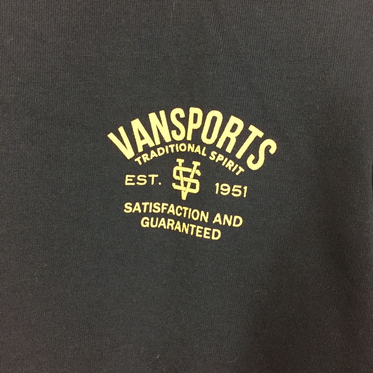Japanese Brand × Vans Vintage Vansports Sweatshirt CrewNeck Size US S / EU 44-46 / 1 - 4 Thumbnail