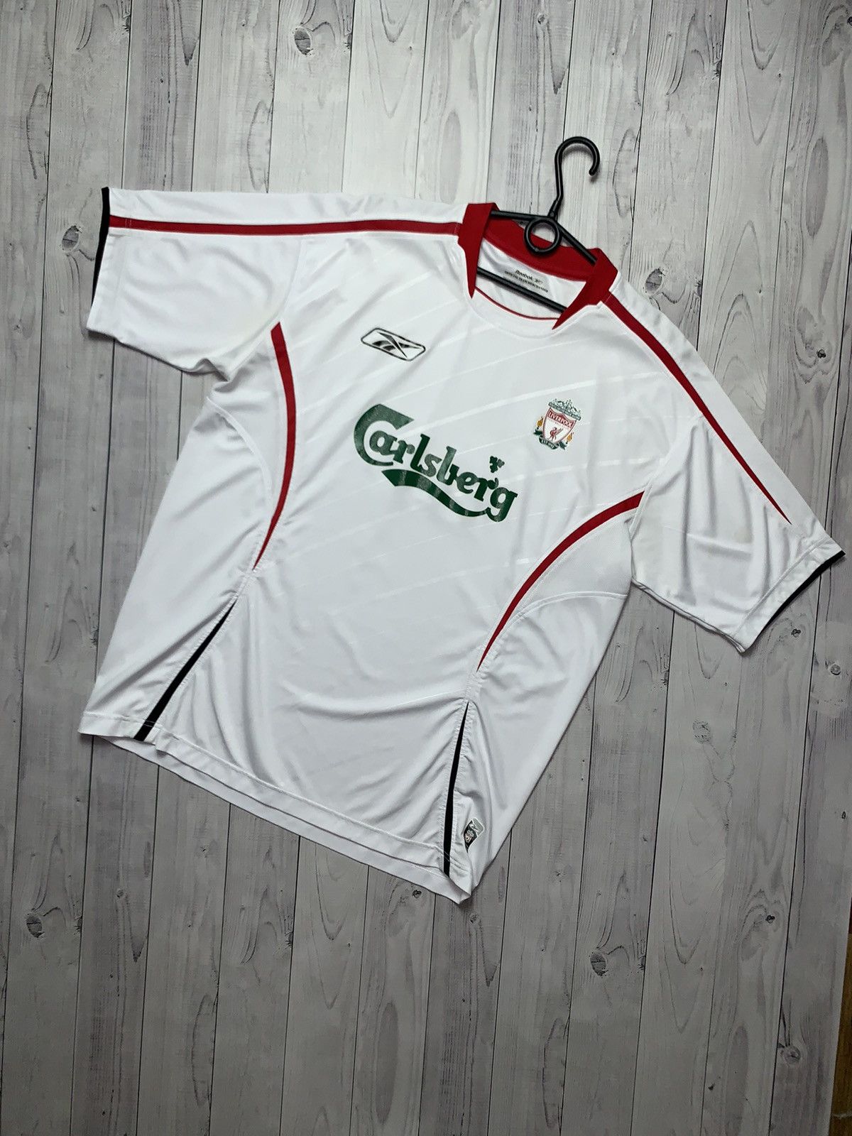 Vintage Vintage Liverpool soccer jersey Reebok size XL away white Size US XL / EU 56 / 4 - 1 Thumbnail