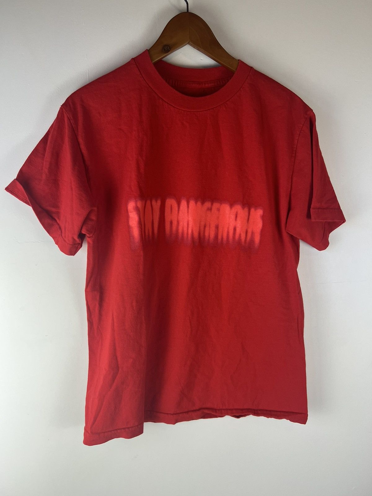 4HUNNID Yg 4hunnid stay dangerous tee Size US M / EU 48-50 / 2 - 1 Thumbnail
