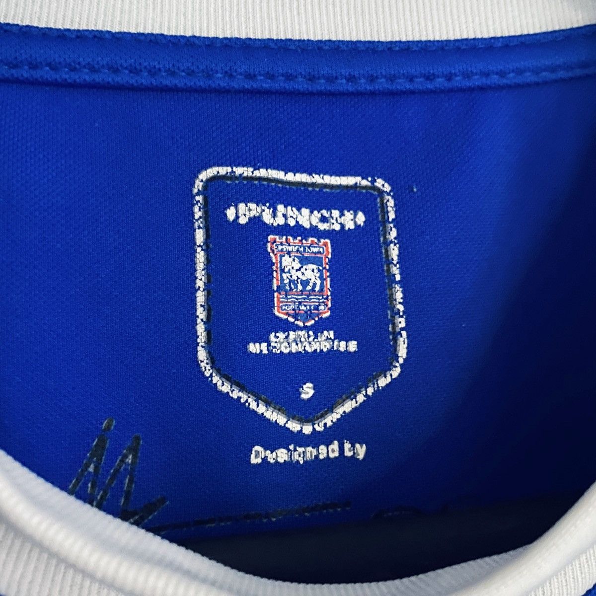 Vintage 2003 2005 Ipswich Town Punch Home Vintage Soccer Jersey Size US S / EU 44-46 / 1 - 5 Thumbnail