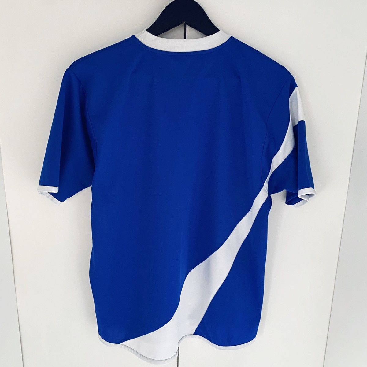 Vintage 2003 2005 Ipswich Town Punch Home Vintage Soccer Jersey Size US S / EU 44-46 / 1 - 4 Thumbnail