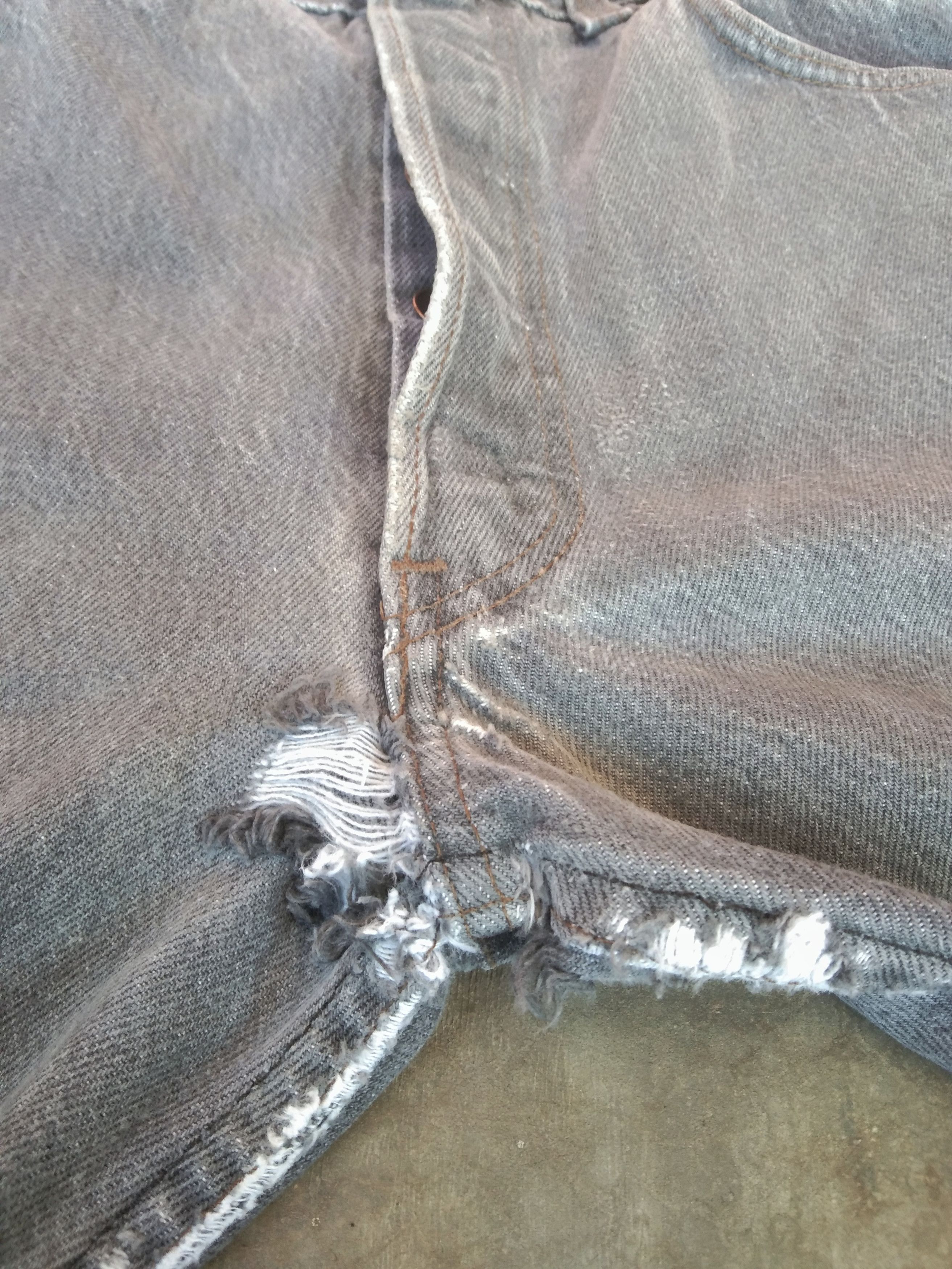 Levi's 80s Vintage Levi's 501 Grey Made In USA Jeans34x33 Size US 34 / EU 50 - 7 Thumbnail