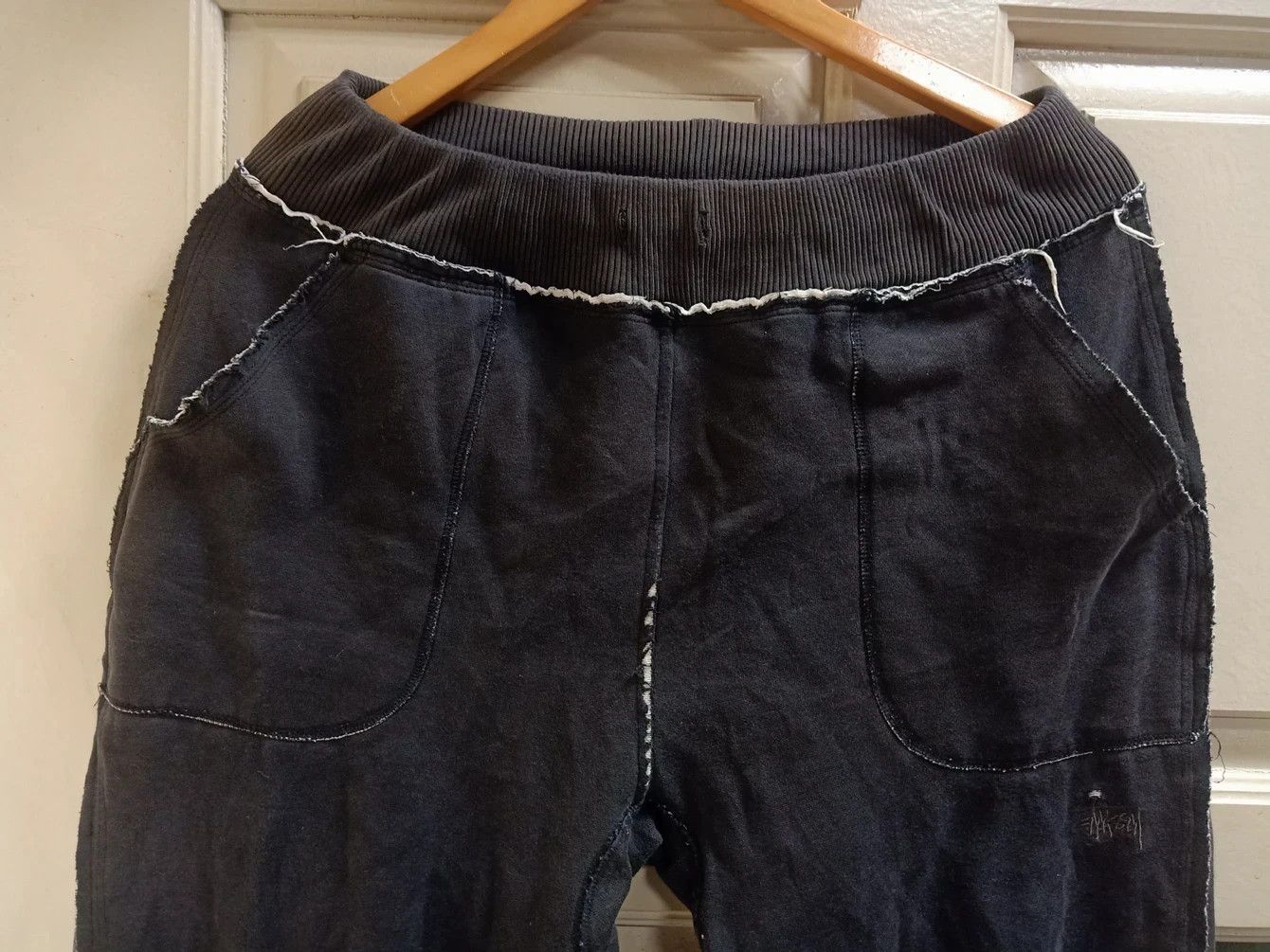 Stussy stussy sweatpants distressed very rare Size US 35 - 3 Thumbnail