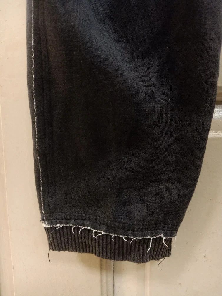 Stussy stussy sweatpants distressed very rare Size US 35 - 7 Thumbnail