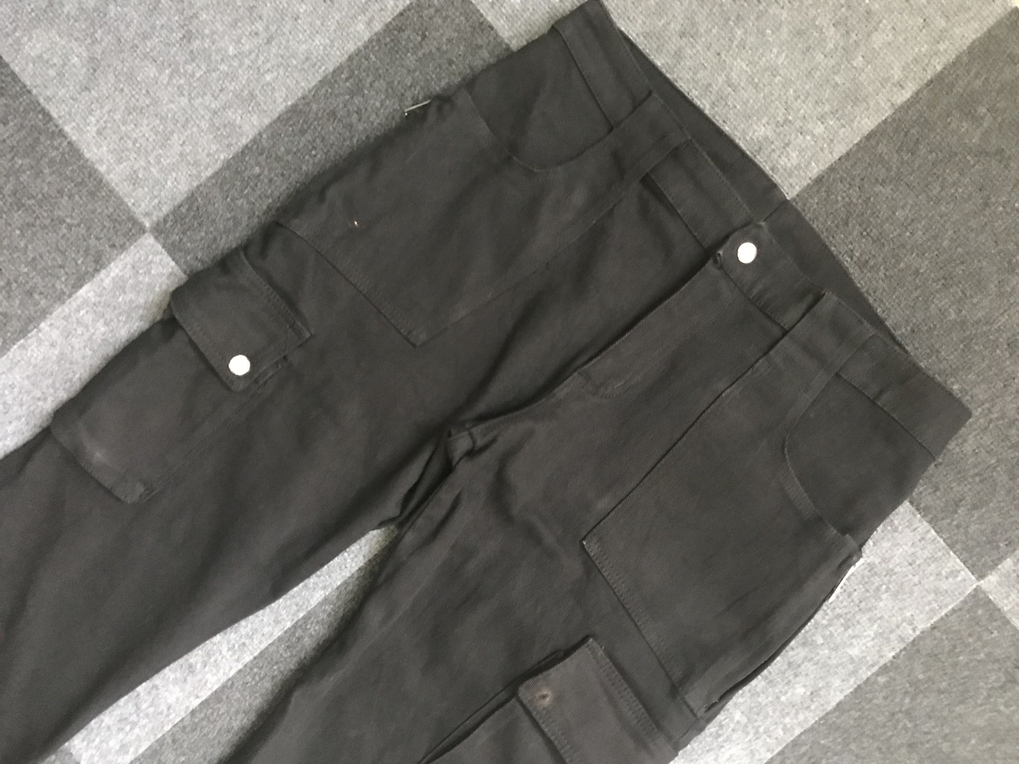 Japanese Brand CP167 LIP SERVICE Japan Punk Zipper Flare Cargo Pant Size US 32 / EU 48 - 4 Thumbnail