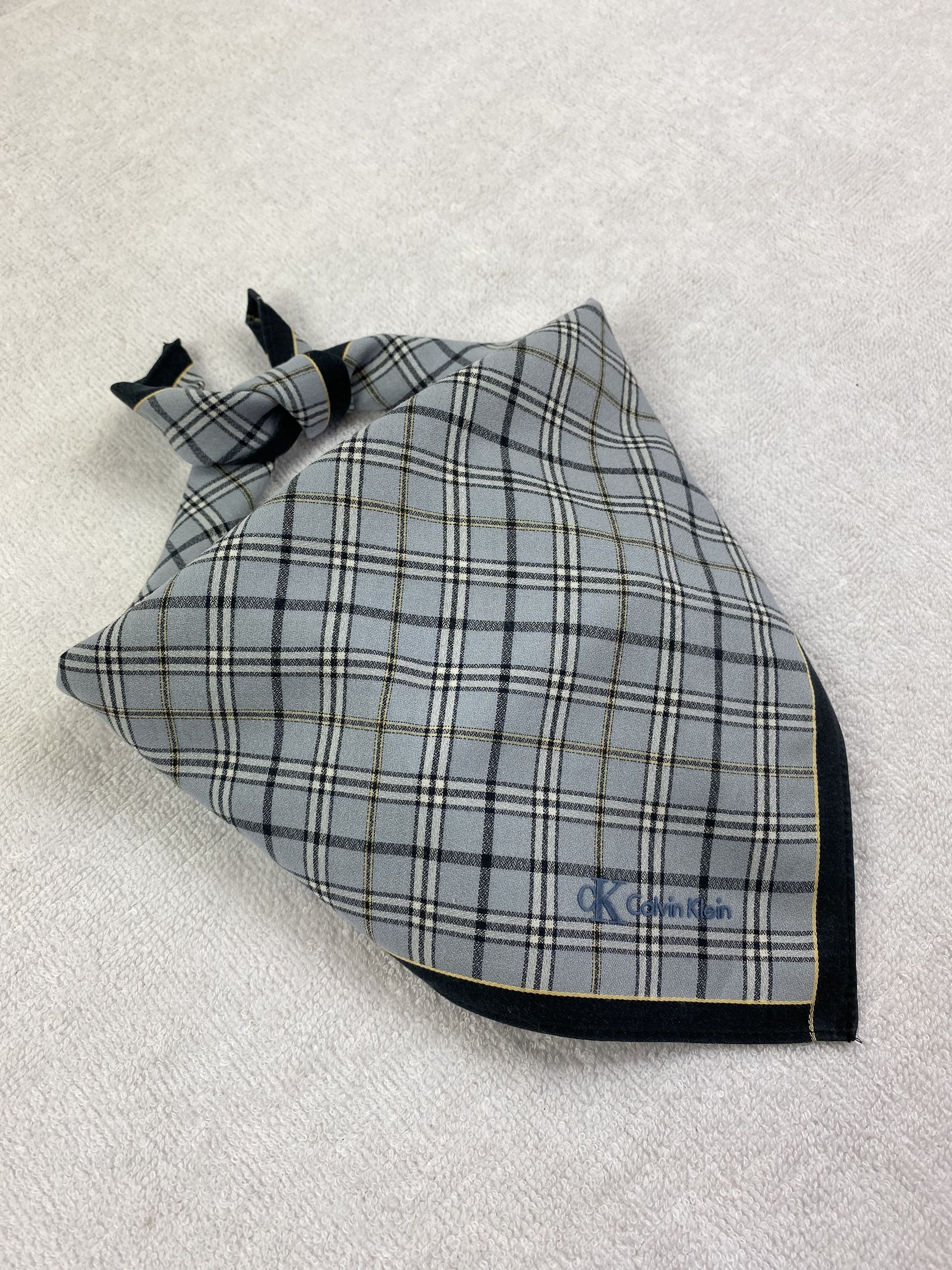 Calvin Klein × Vintage Calvin Klein Handkerchief / Bandana / Neckerchief Size ONE SIZE - 2 Thumbnail