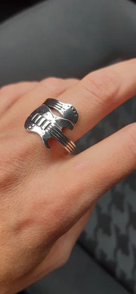 Jewelry Guitar Ring Size ONE SIZE - 4 Thumbnail