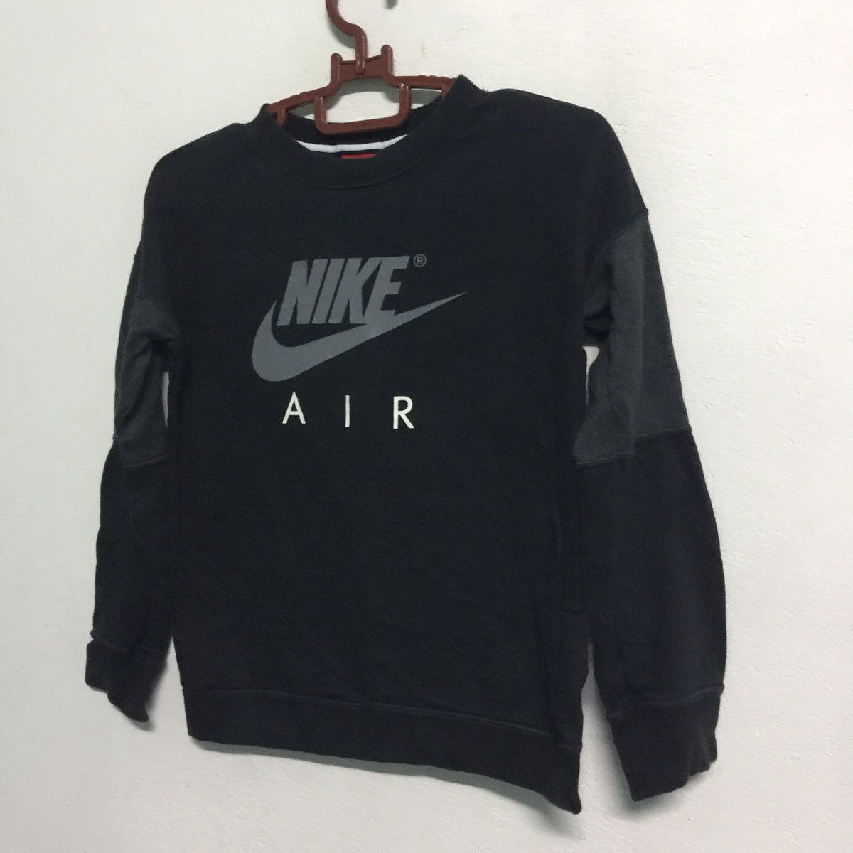 Nike Nike Air Sweatshirt Swoosh Big Logo Size US S / EU 44-46 / 1 - 2 Thumbnail