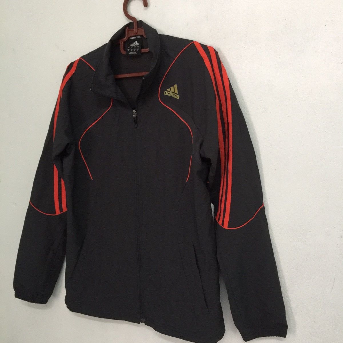 Adidas 🔥🔥🔥adidas climacool sweater red line Size US S / EU 44-46 / 1 - 2 Thumbnail