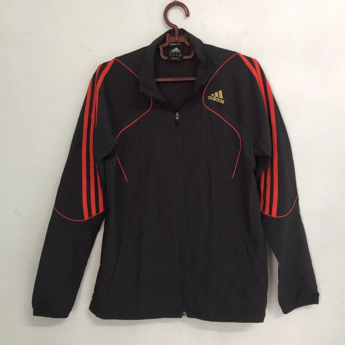 Adidas 🔥🔥🔥adidas climacool sweater red line Size US S / EU 44-46 / 1 - 1 Thumbnail