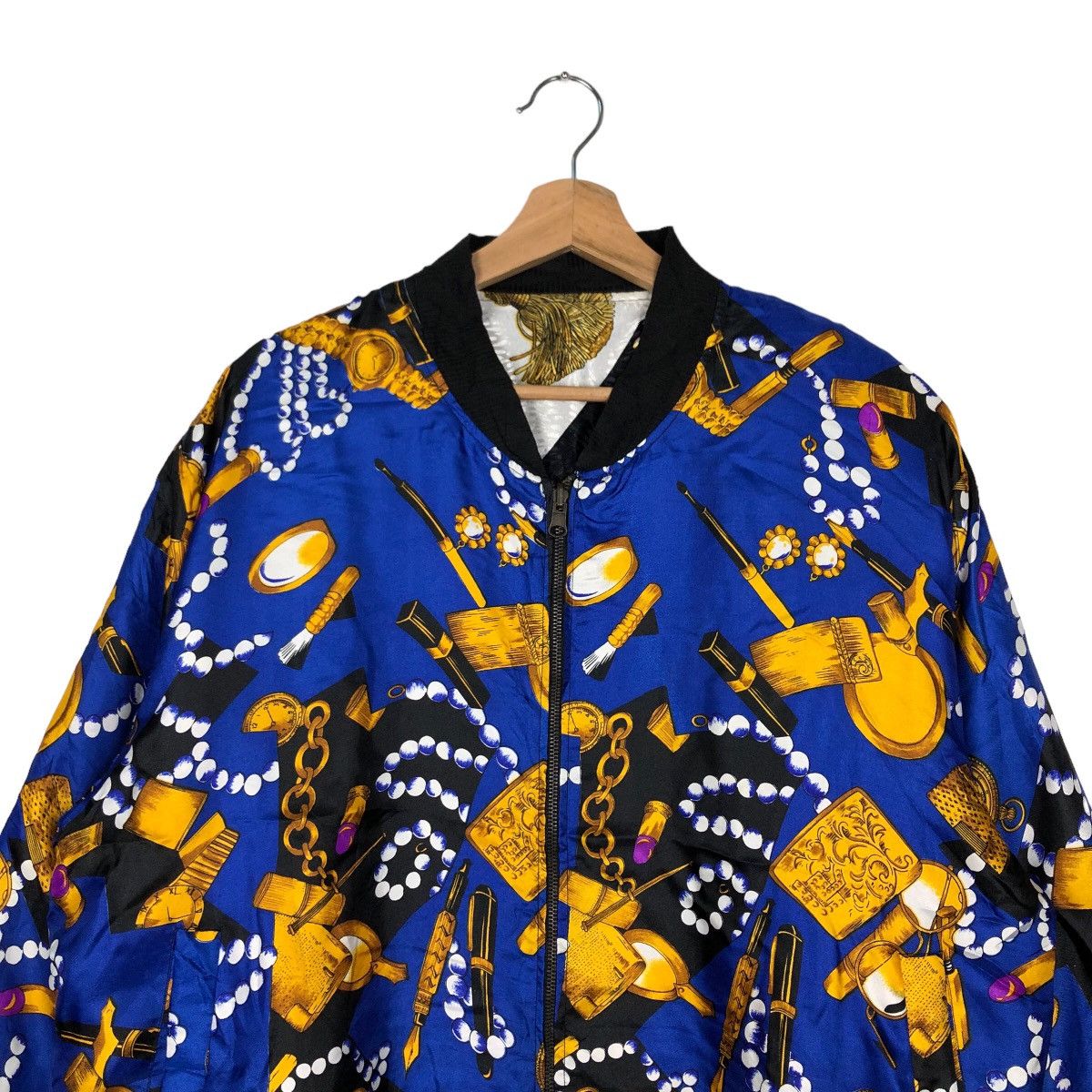 Japanese Brand VINTAGE REVERSIBLE SILK BOMBER JACKET OVERPRINT Size US M / EU 48-50 / 2 - 2 Thumbnail