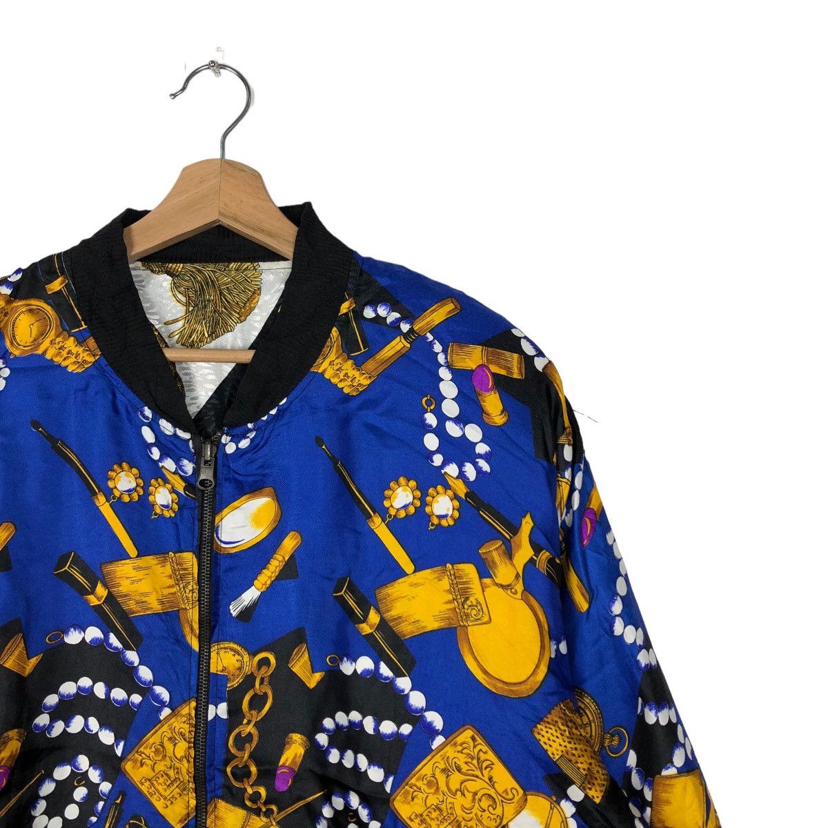Japanese Brand VINTAGE REVERSIBLE SILK BOMBER JACKET OVERPRINT Size US M / EU 48-50 / 2 - 5 Thumbnail