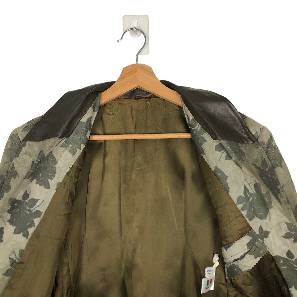 Japanese Brand VINTAGE SOFT LEATHER JACKET FLOWER FULL PRINT Size US S / EU 44-46 / 1 - 10 Thumbnail