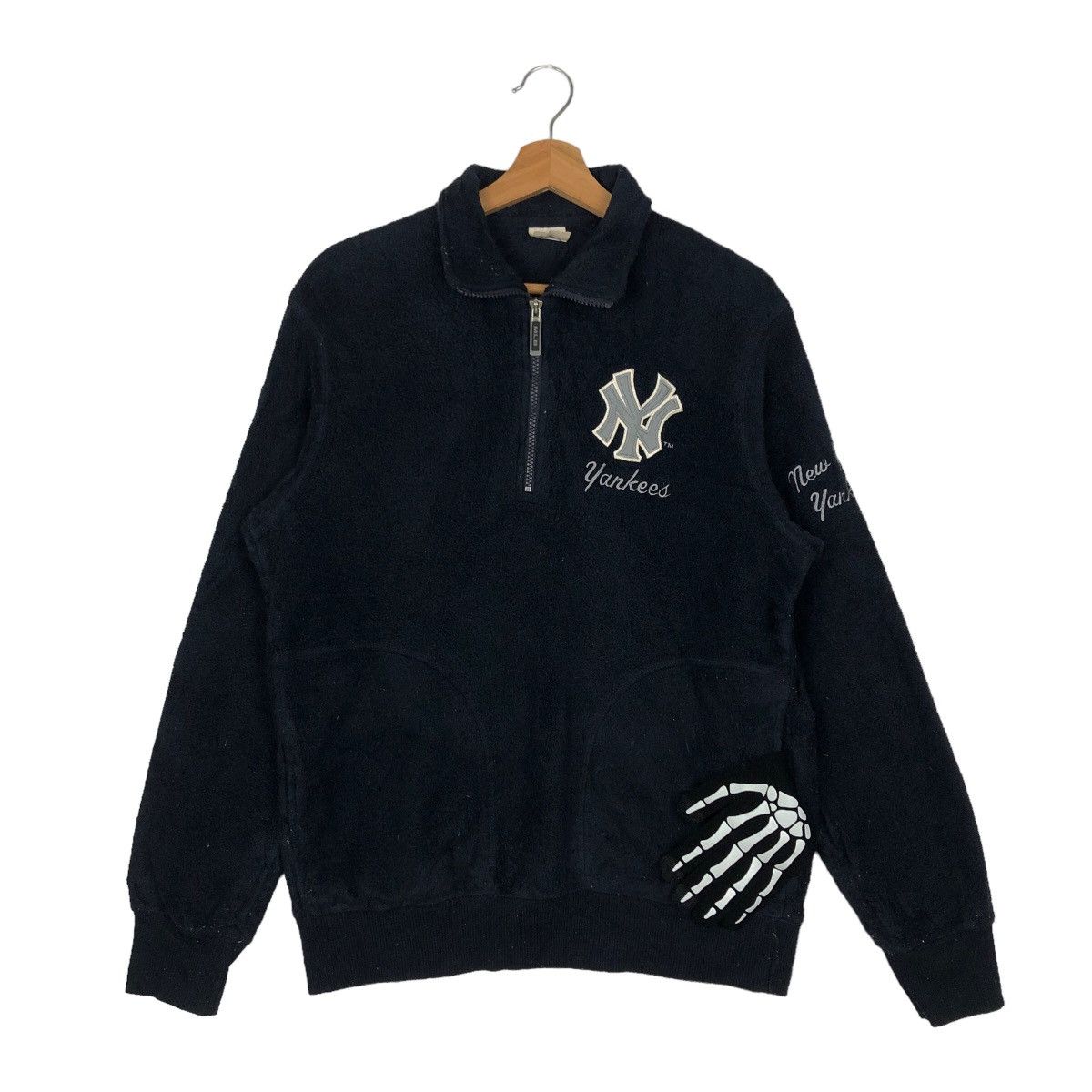 Japanese Brand VINTAGE FLEECE JACKET NEW YORK YANKEES BIG LOGO Size US L / EU 52-54 / 3 - 7 Thumbnail