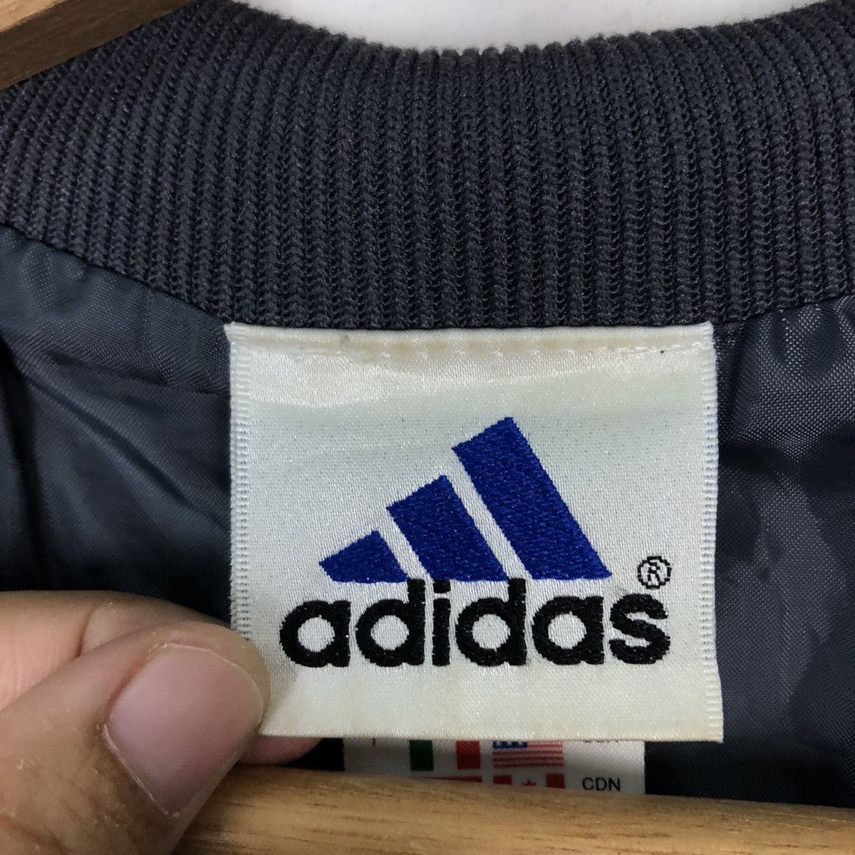 Adidas VINTAGE ADIDAS SURVIVAL JACKET BOMBER DESIGN STYLE Size US M / EU 48-50 / 2 - 12 Thumbnail