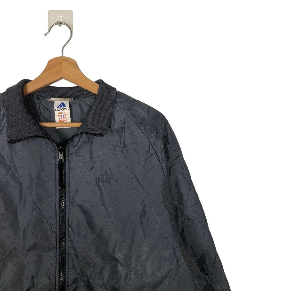 Adidas VINTAGE ADIDAS SURVIVAL JACKET BOMBER DESIGN STYLE Size US M / EU 48-50 / 2 - 5 Thumbnail