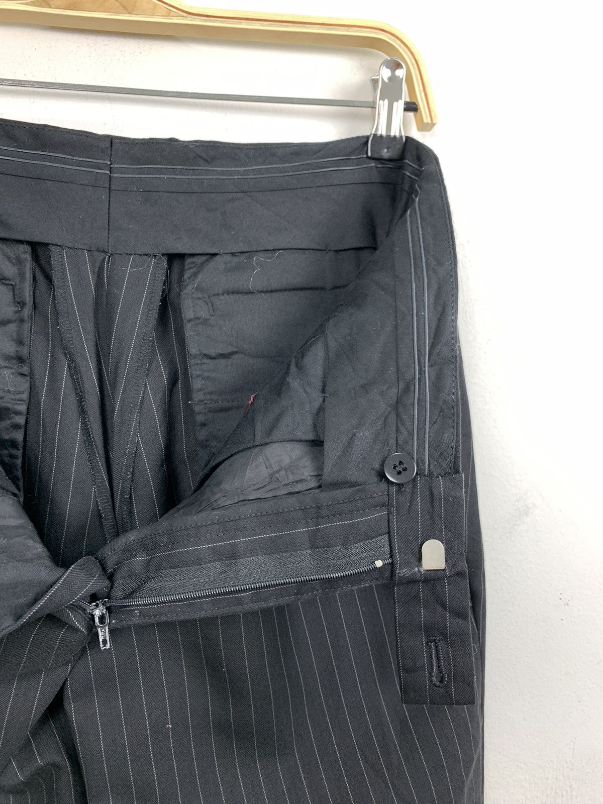 Japanese Brand × OVER THE STRiPES × Takeo Kikuchi TAKEO KIKUCHI Stripe Luxury Office Casual Trouser SlackPant Size US 33 - 19 Thumbnail