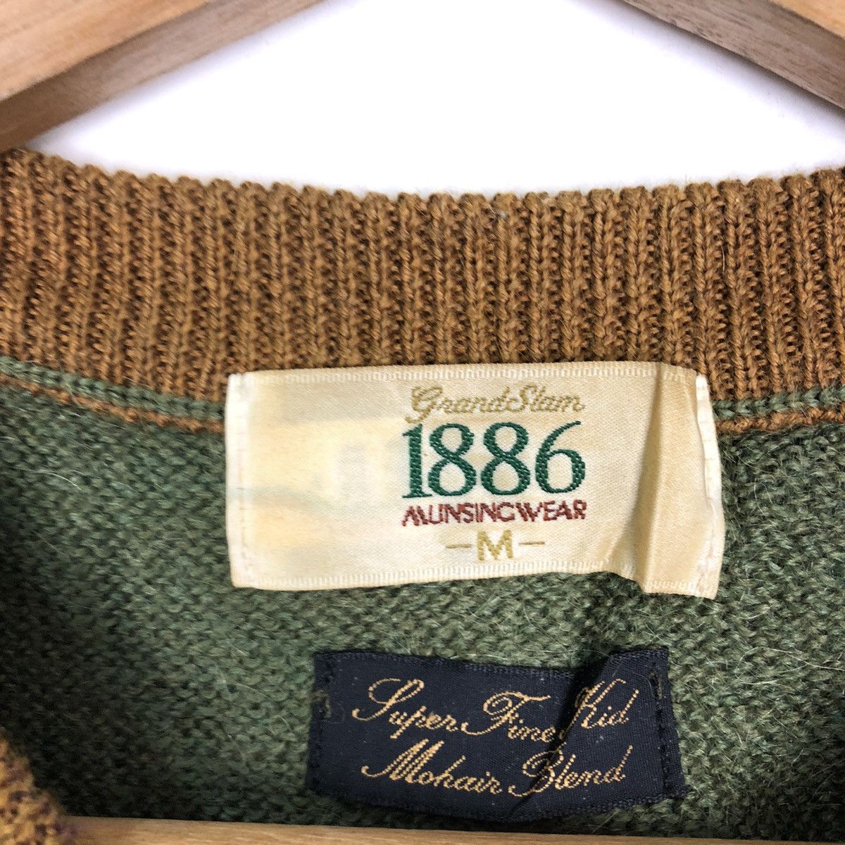 Japanese Brand VINTAGE GRANDSLAM CREWNECK SWEATSHIRT BIG LOGO ISSEY MIYAKE Size US M / EU 48-50 / 2 - 9 Thumbnail