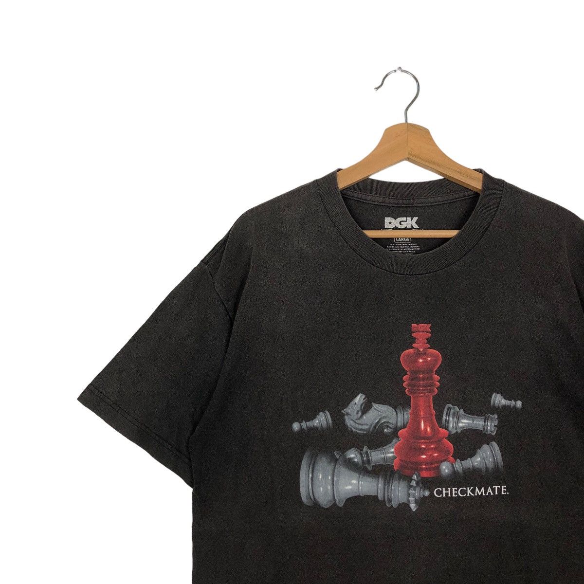 Japanese Brand VINTAGE DGK CHECKMATE TSHIRT BIG LOGO STREETWEAR Size US L / EU 52-54 / 3 - 6 Thumbnail
