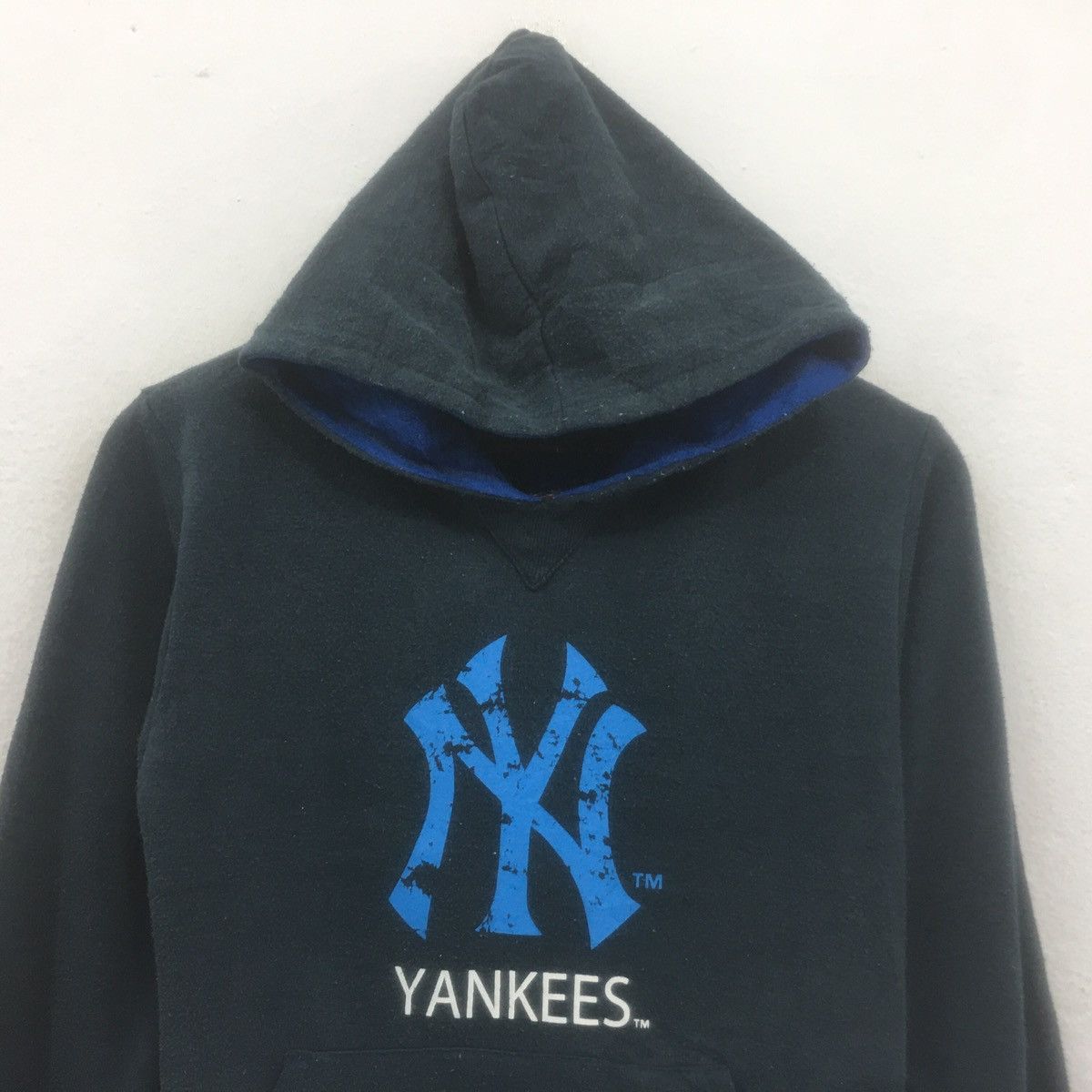 MLB × New York Yankees × Nutmeg NY Yankees Hoodie Sweatshirt Genuine Merchanoise Size US M / EU 48-50 / 2 - 2 Thumbnail