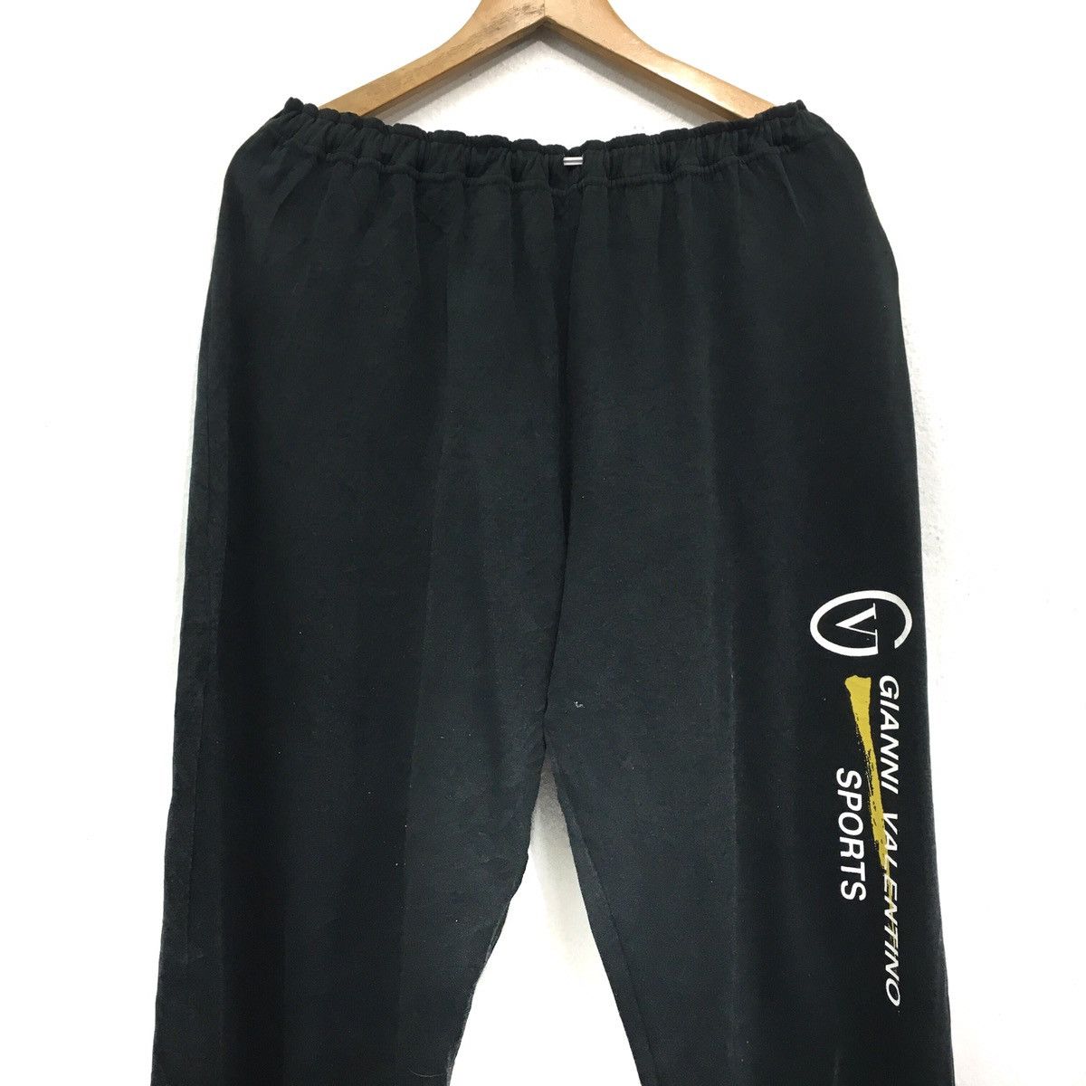 Gianni Valentino × Valentino × Vintage Gianni Valentino Embroidery Sweatspants GV Italy Design Size US 32 / EU 48 - 3 Thumbnail