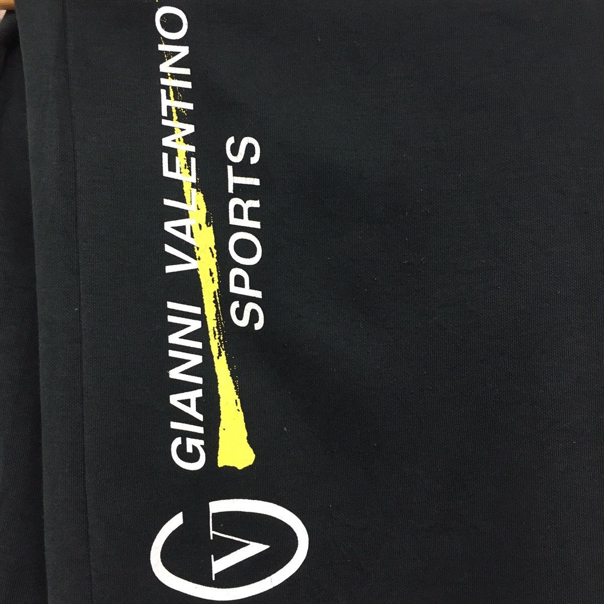 Gianni Valentino × Valentino × Vintage Gianni Valentino Embroidery Sweatspants GV Italy Design Size US 32 / EU 48 - 4 Thumbnail