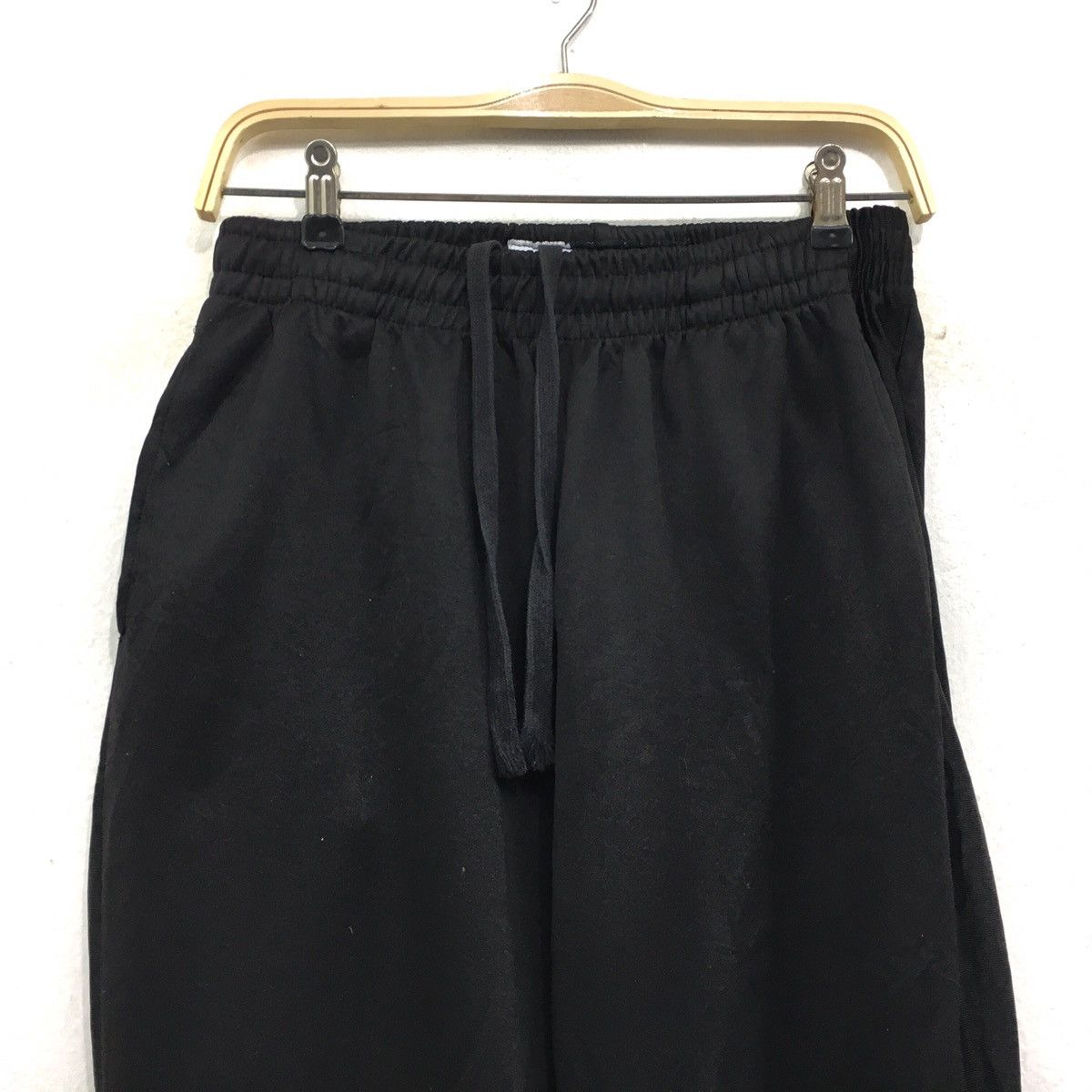 Other HOOPS SweatPants Joggers Plain Black Colour Double Pocket Size US 29 - 3 Thumbnail