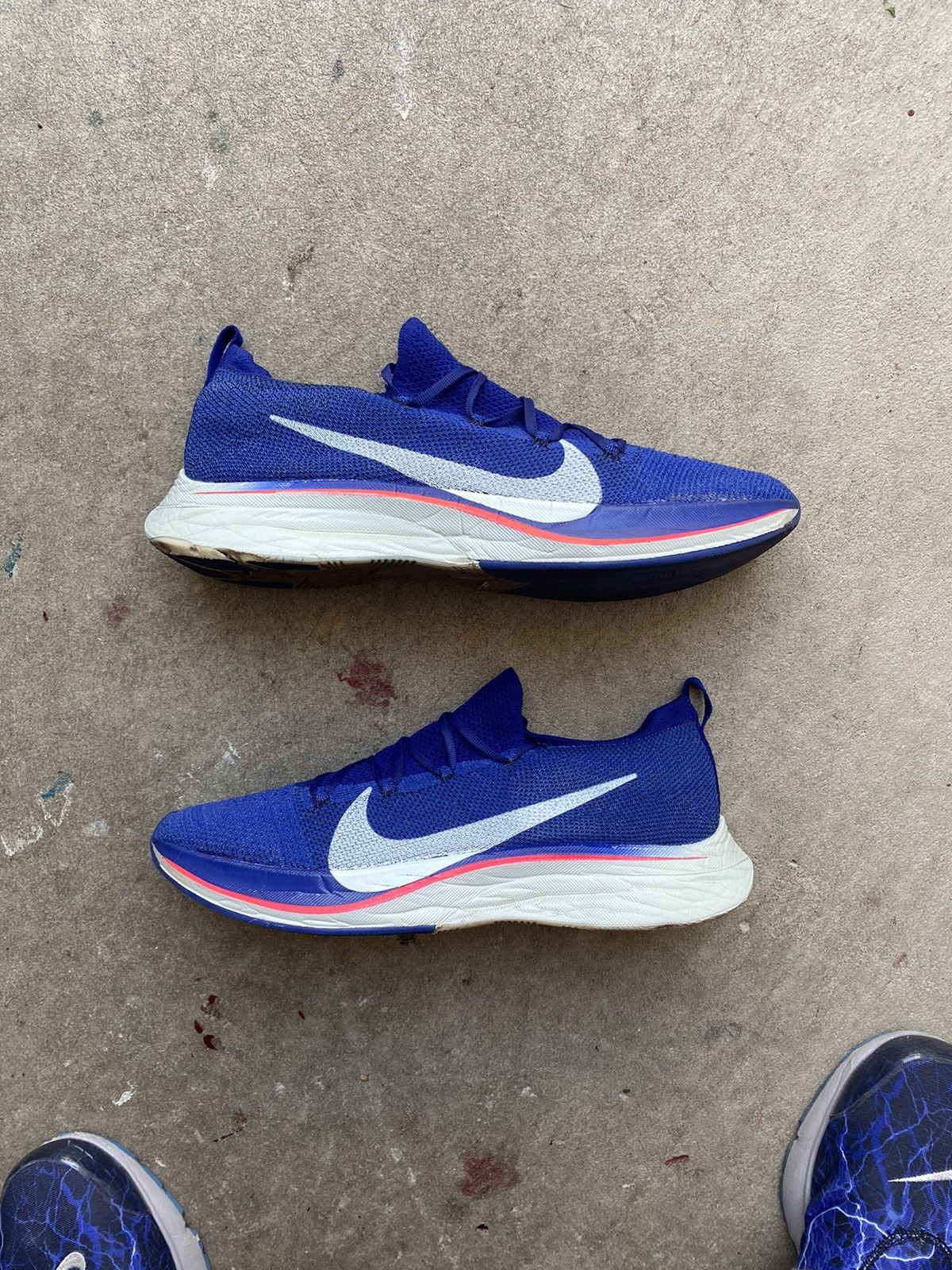 Nike STEAL Nike Zoom VaporFly 4% Flyknit Deep Royal 2019 Size US 11.5 / EU 44-45 - 2 Thumbnail