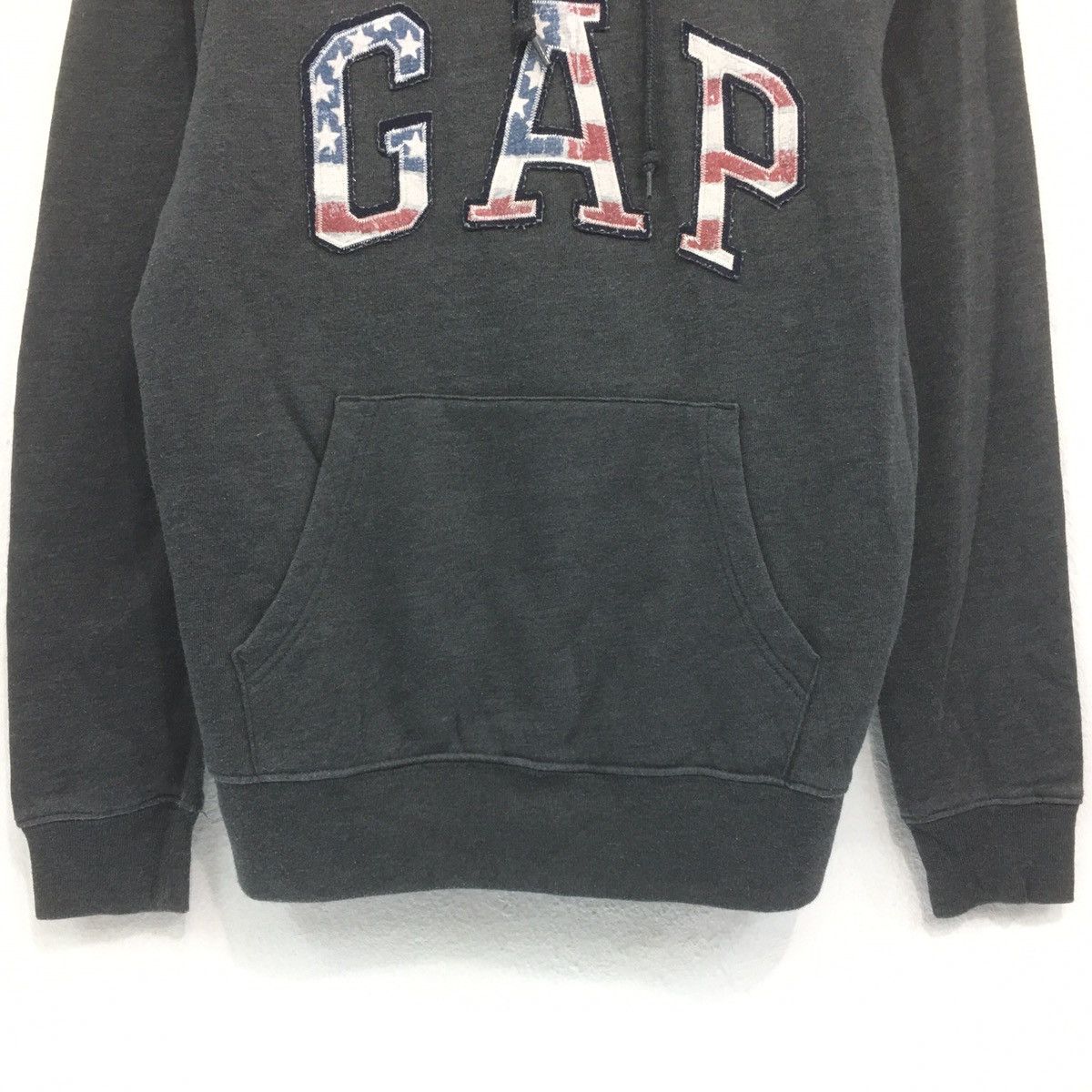 Gap × Japanese Brand × Vintage Vintage GAP Hoodie Sweashirt Big Logo Embroidery GAP Size US M / EU 48-50 / 2 - 4 Thumbnail