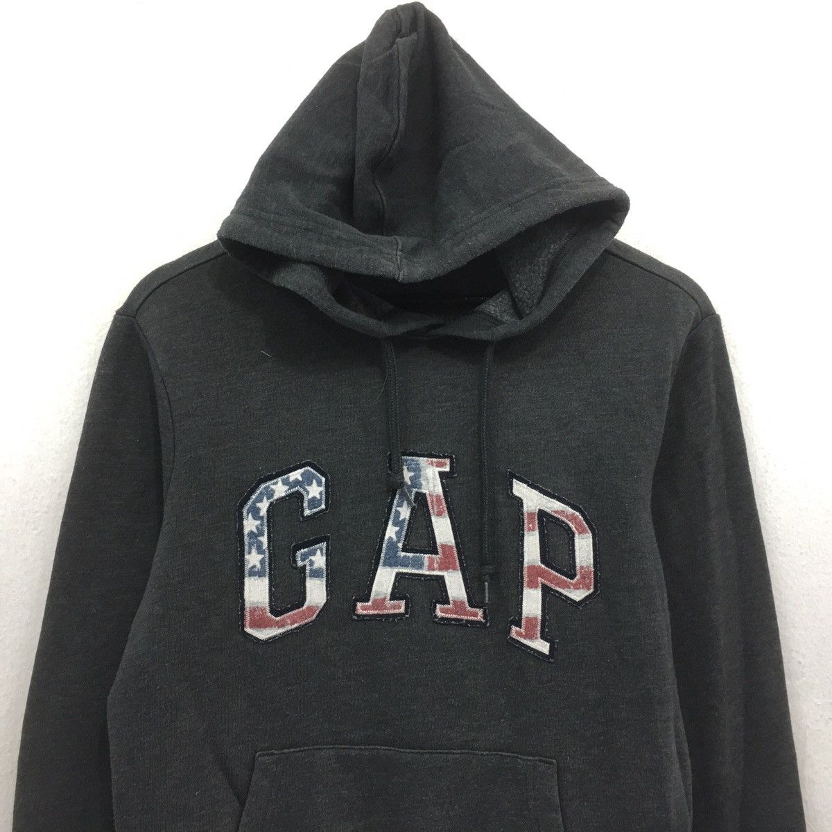 Gap × Japanese Brand × Vintage Vintage GAP Hoodie Sweashirt Big Logo Embroidery GAP Size US M / EU 48-50 / 2 - 3 Thumbnail
