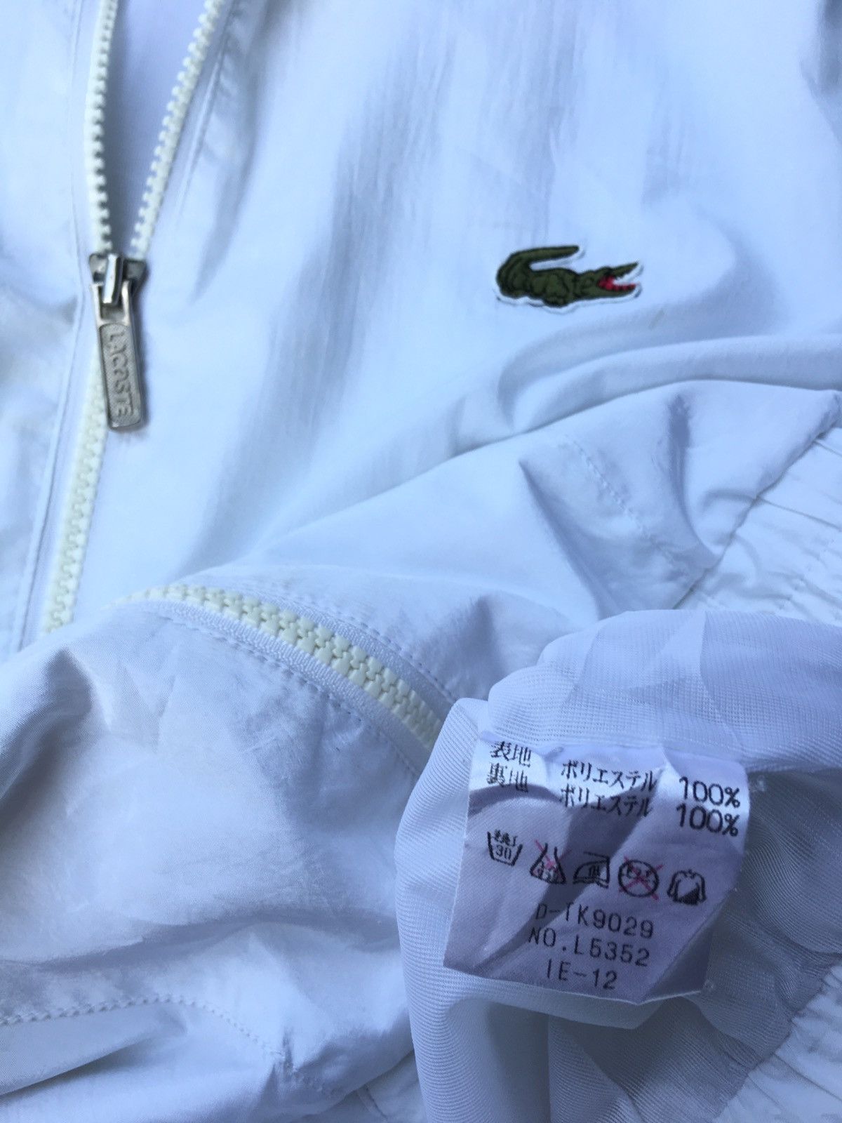 Lacoste Vintage Lacoste Big Logo White Windbreaker/ Jacket Size US M / EU 48-50 / 2 - 19 Thumbnail