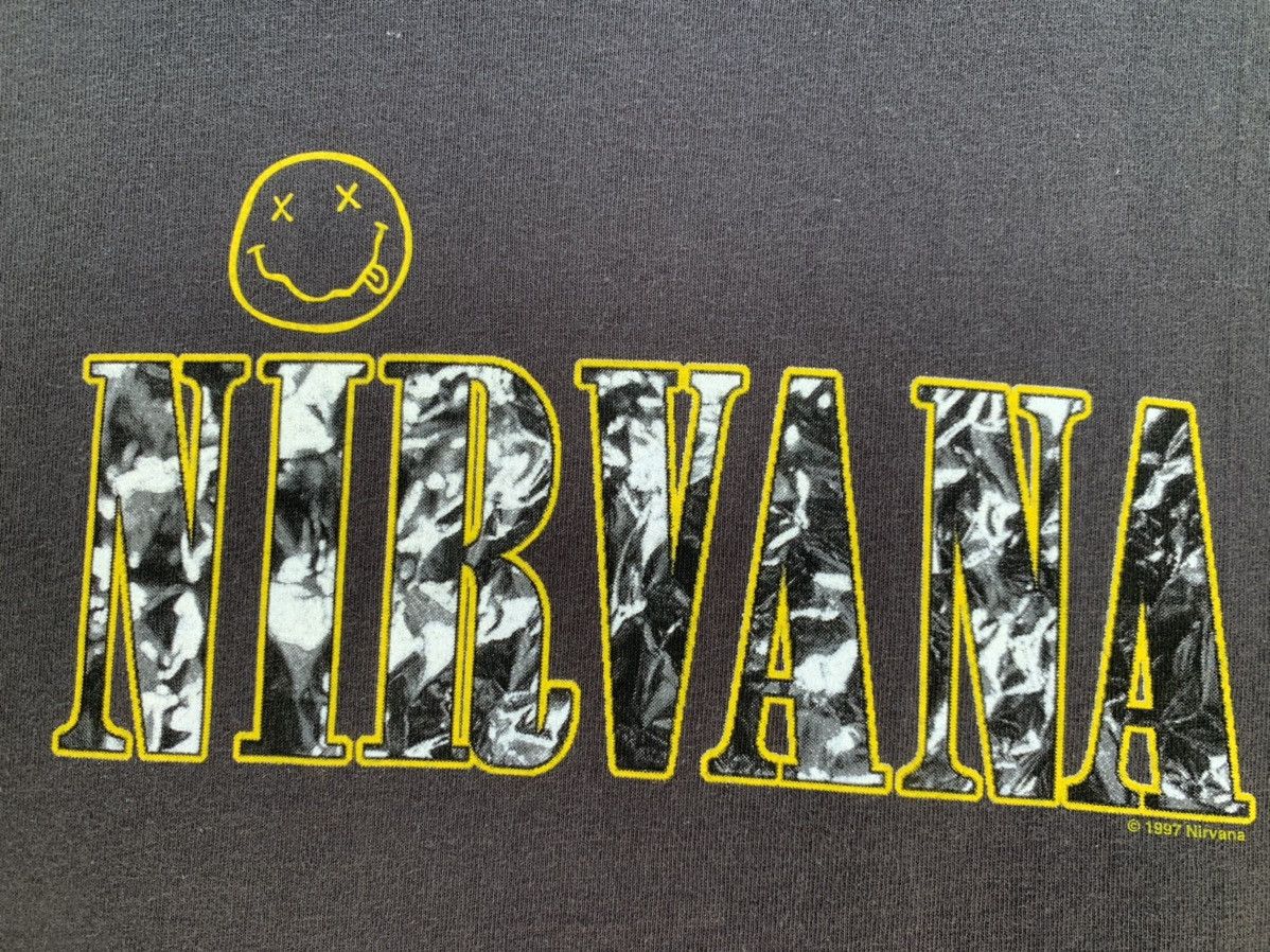 Nirvana Vintage Early 2000s Nirvana Spellout Smiley Face T-shirt Size US S / EU 44-46 / 1 - 8 Thumbnail