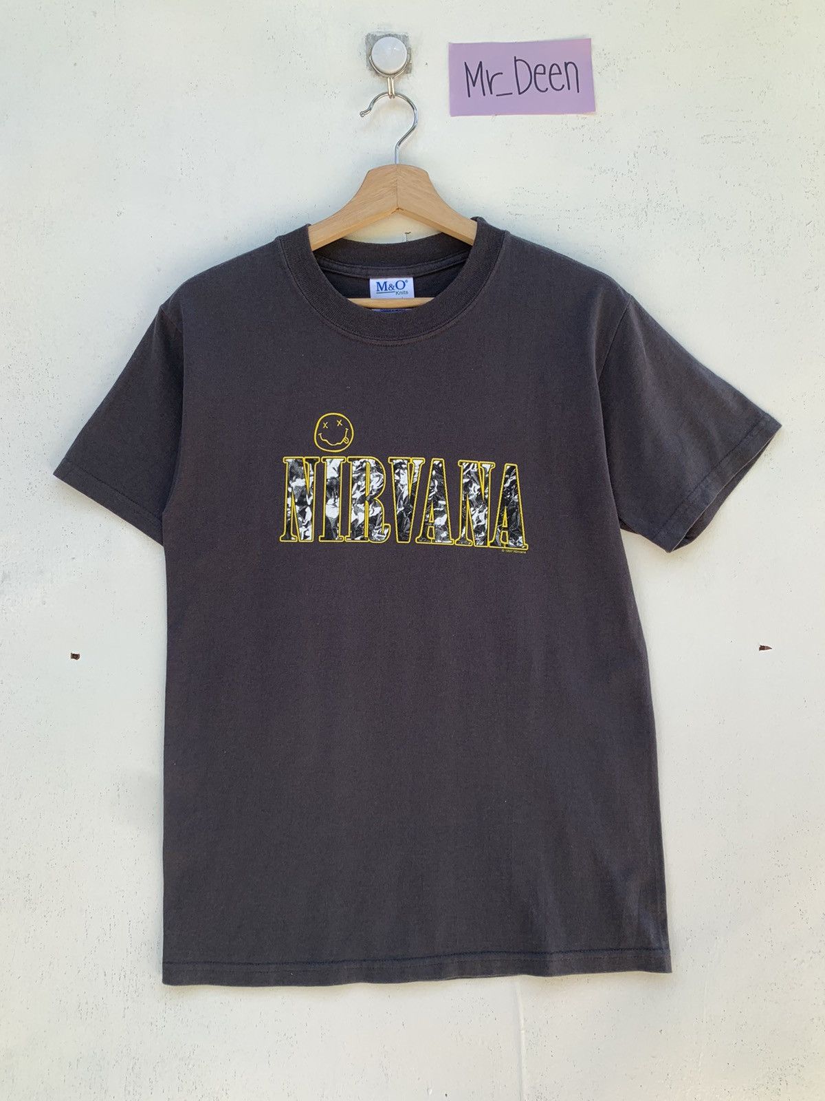 Nirvana Vintage Early 2000s Nirvana Spellout Smiley Face T-shirt Size US S / EU 44-46 / 1 - 2 Thumbnail